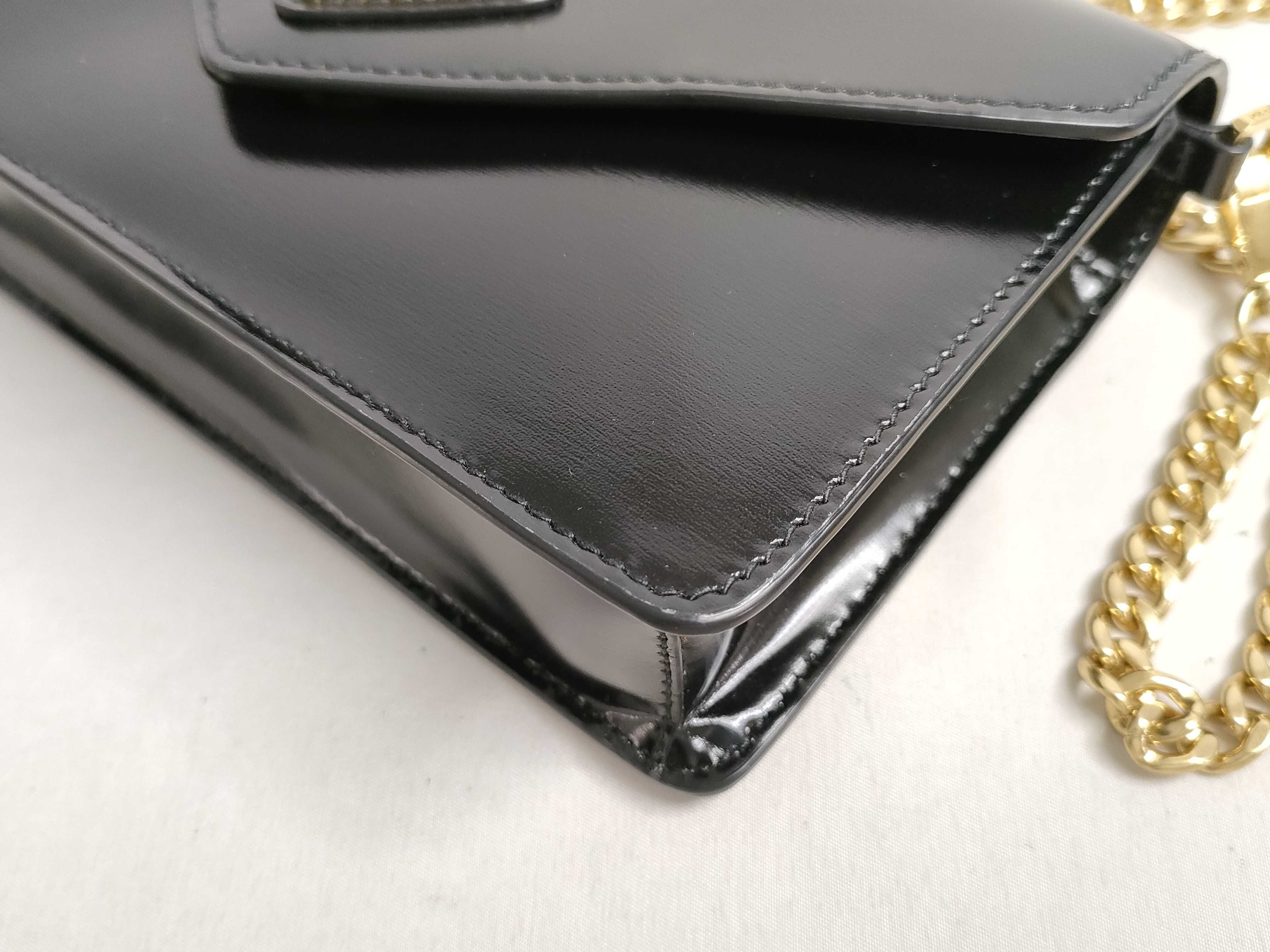 Chain Shoulder Bag, Leather, Black Shoulder Bag — view 6