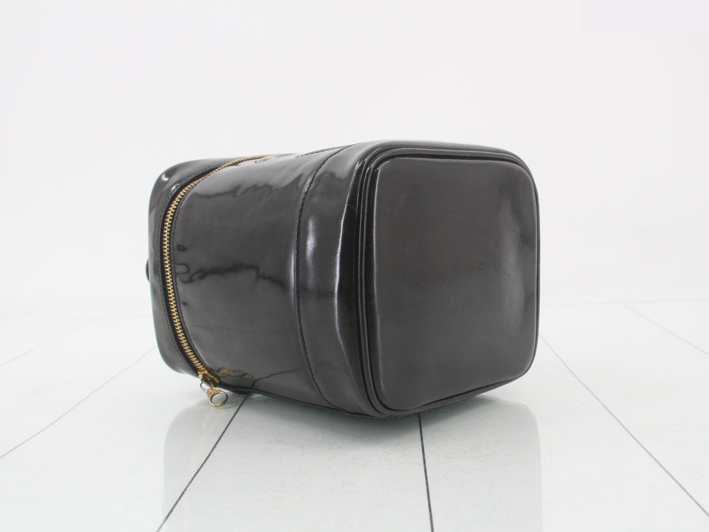 Enamel (bag) / Handbag — view 5