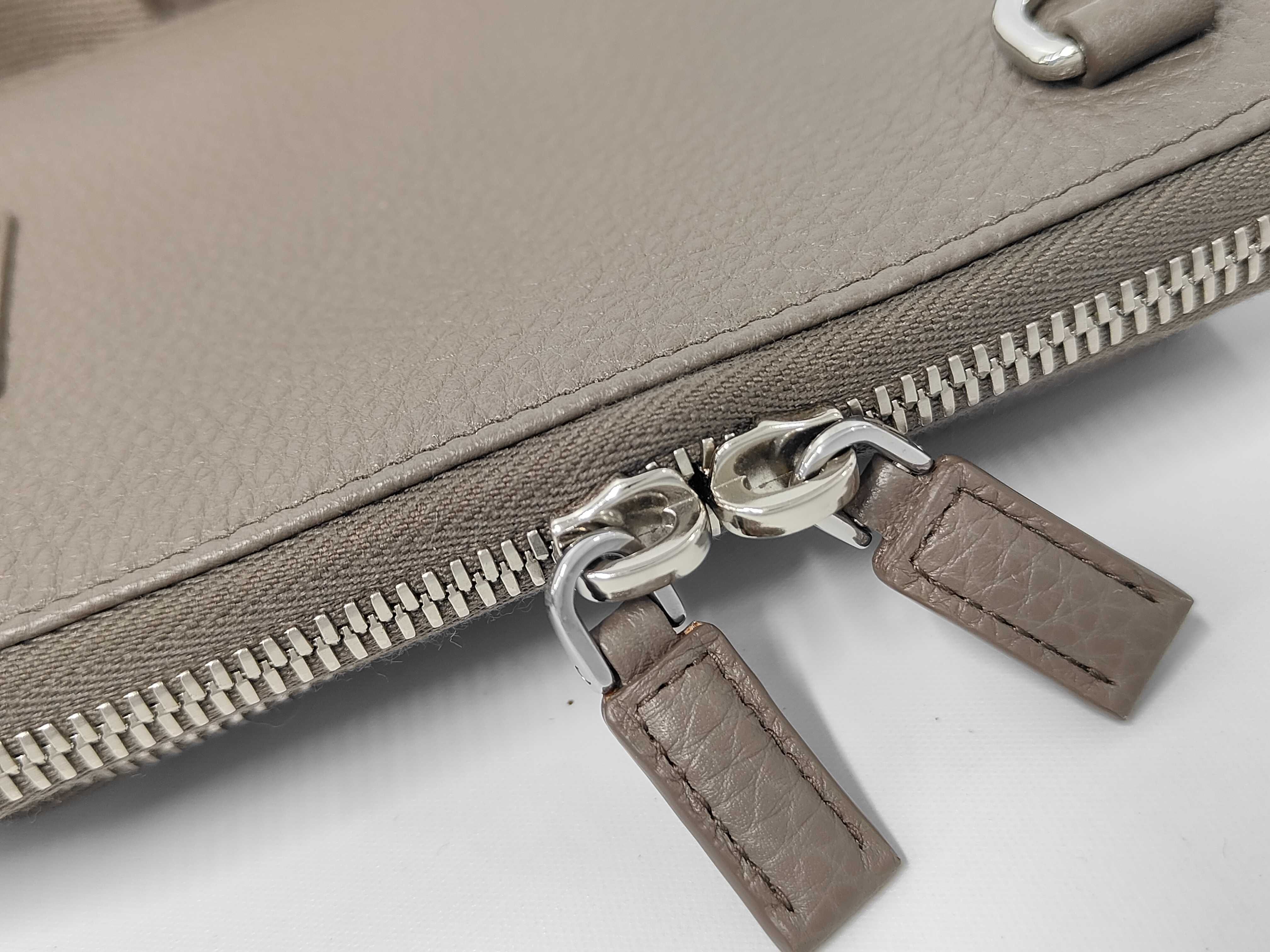 Smartphone Shoulder Bag 2ZH195 Shoulder Bag — view 8