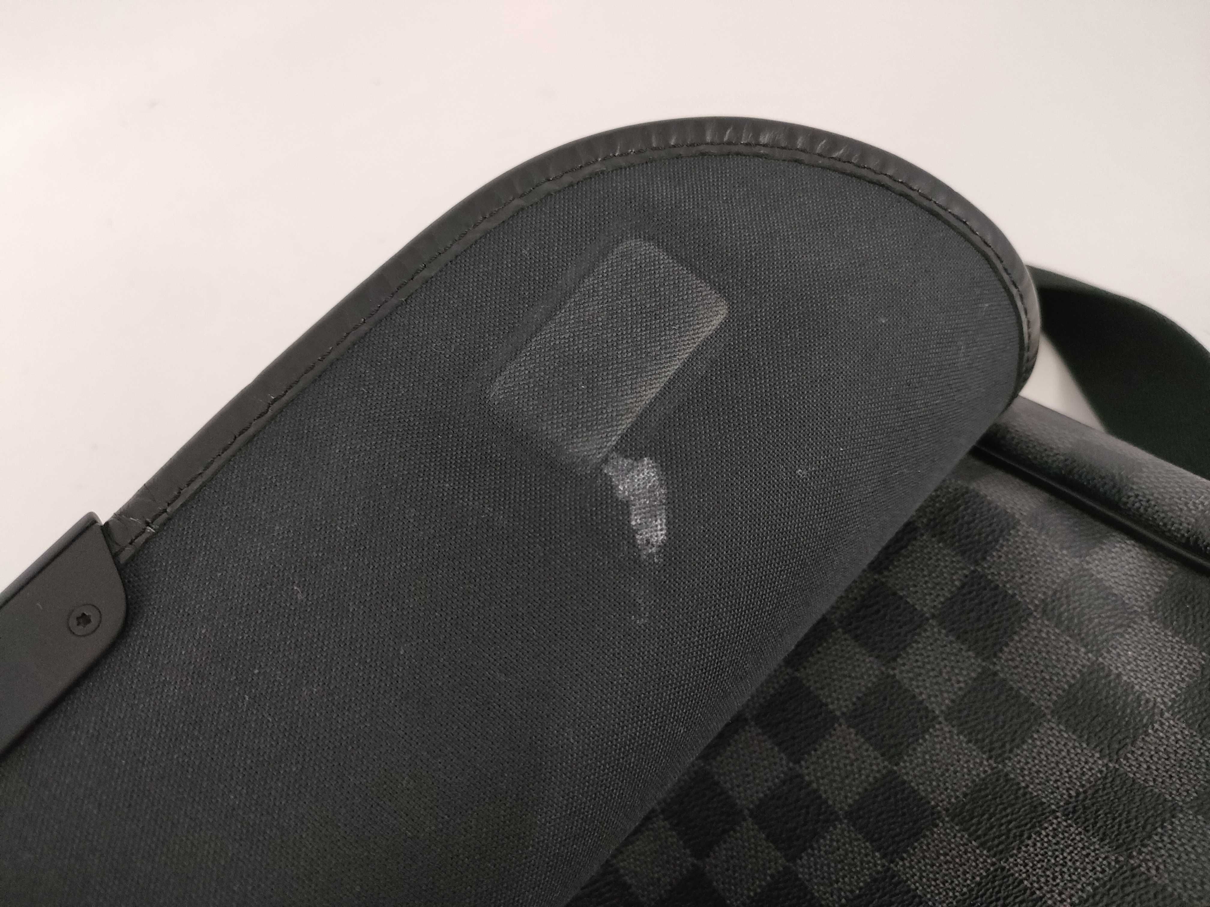 Damier Graphite Daniel Shoulder Bag — view 14