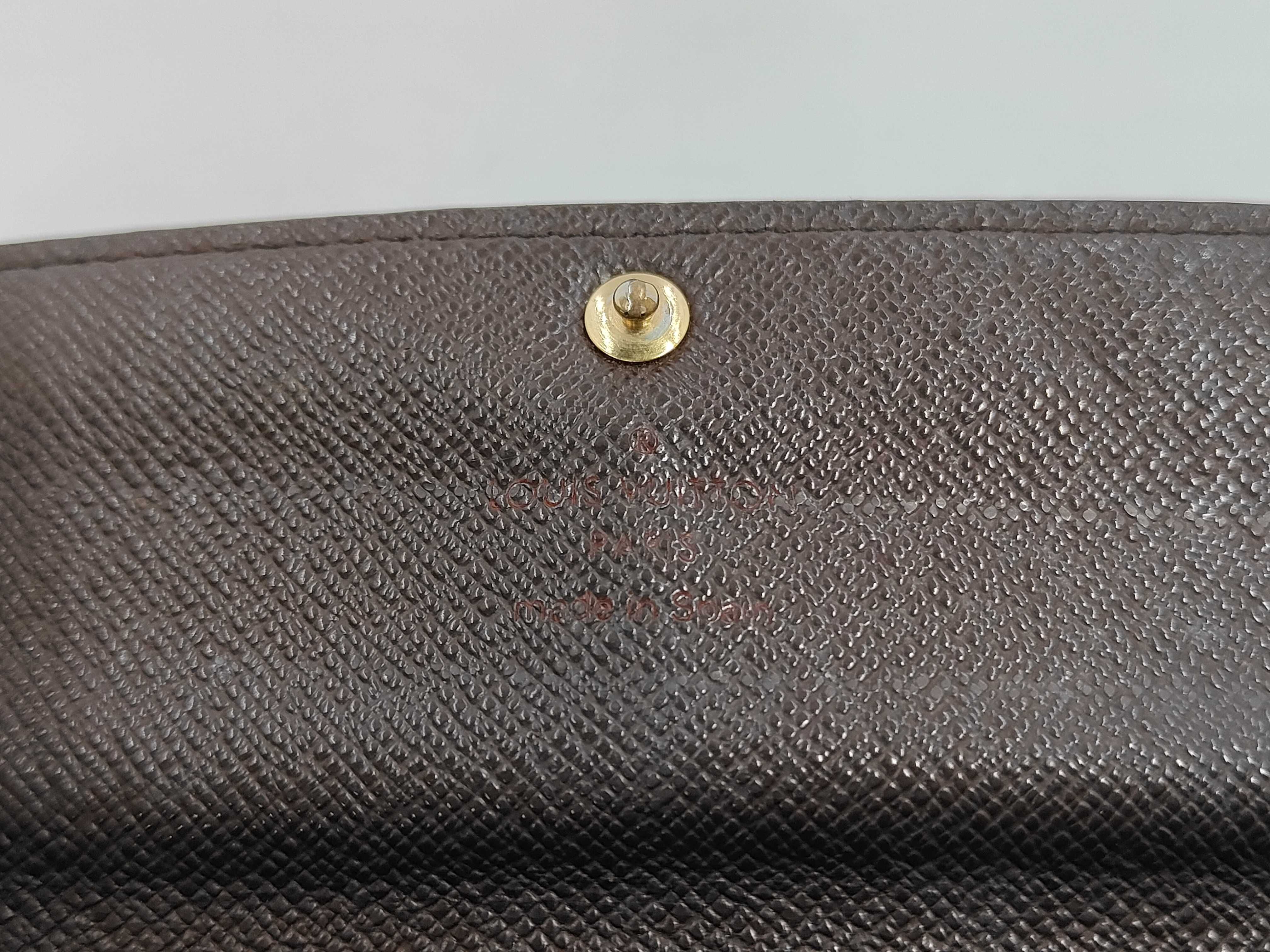 wallet — view 11