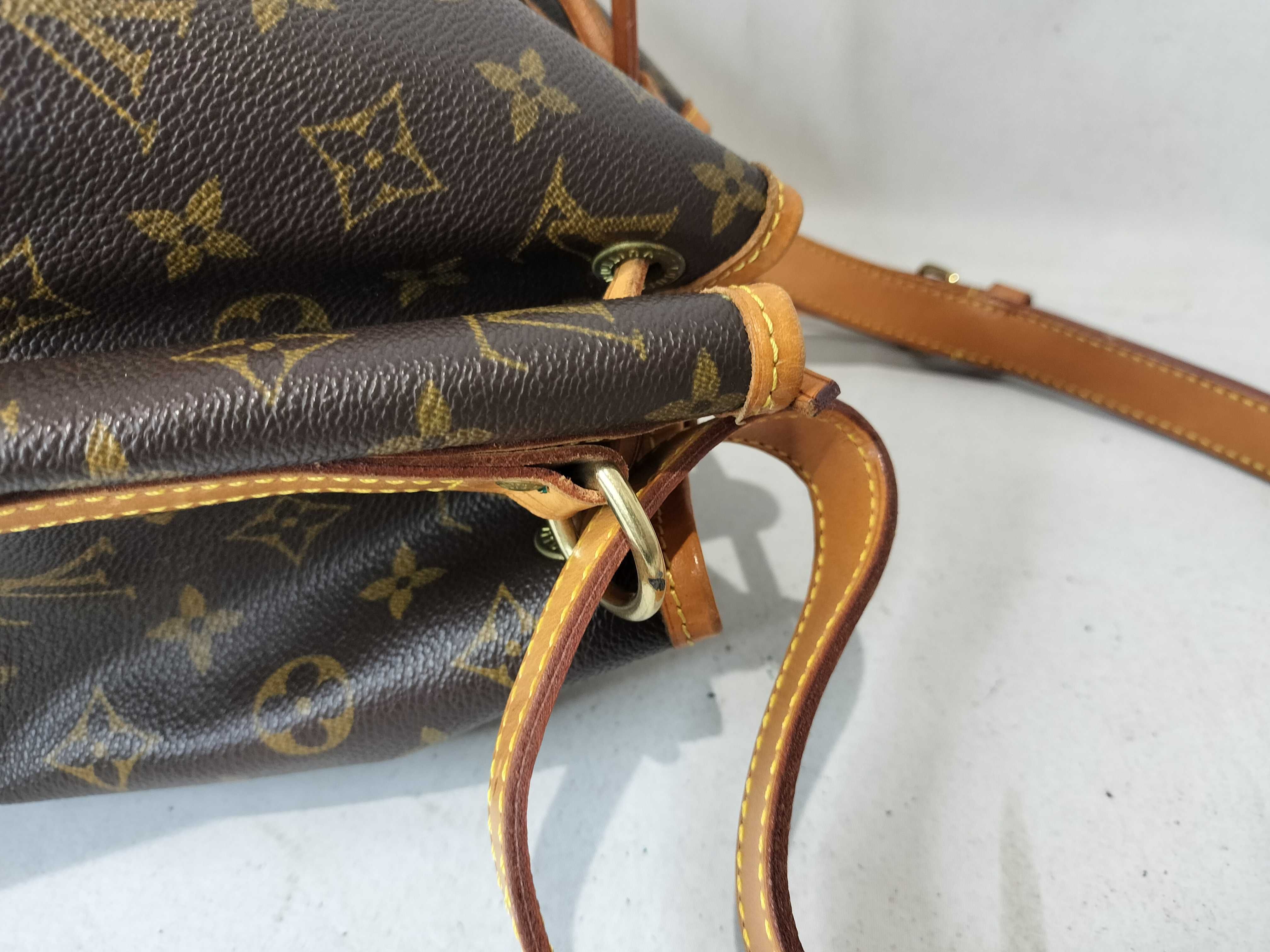Monogram M40818 Petit Noé Shoulder Bag — view 5