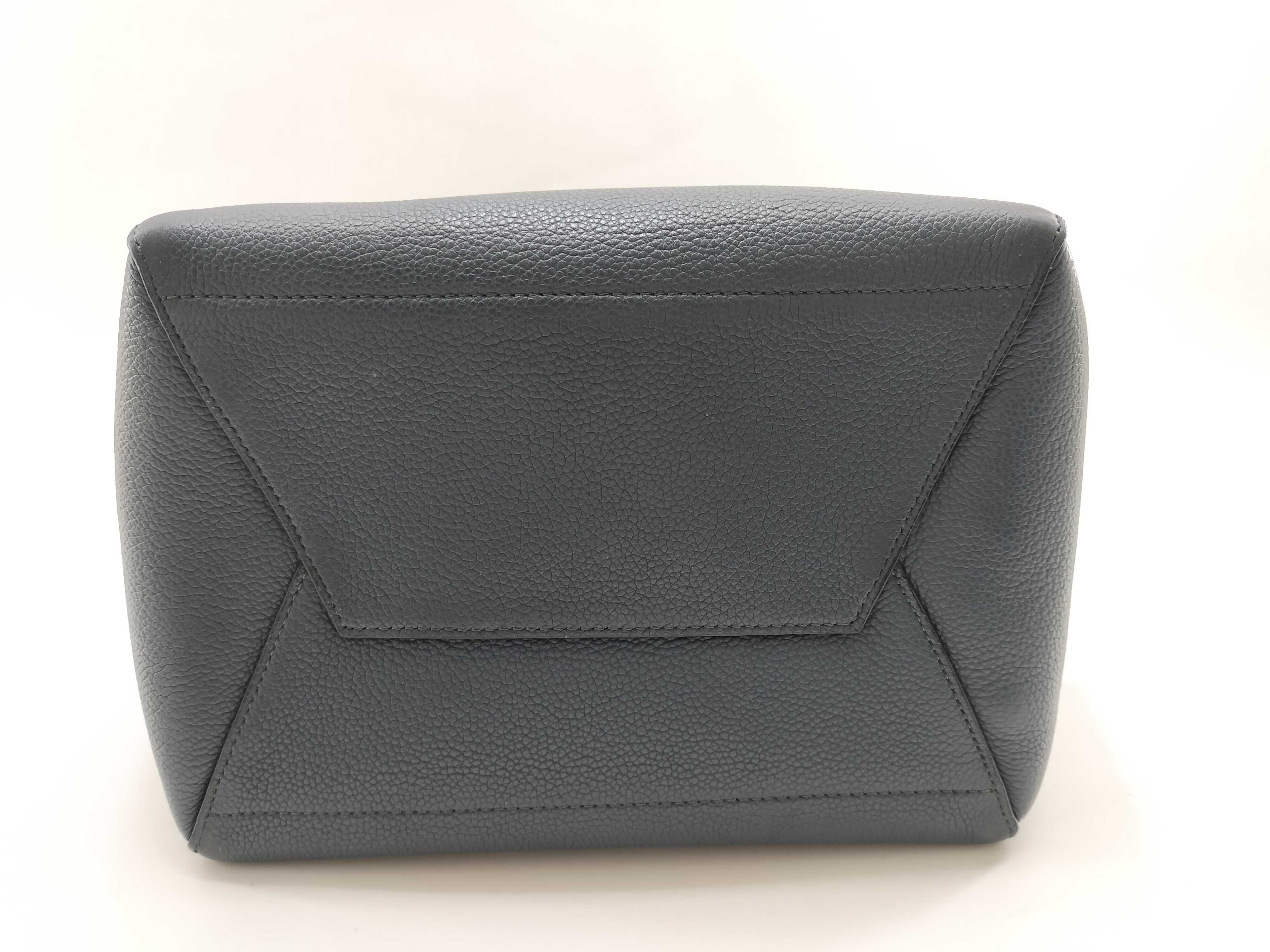 Sangle Bucket Shoulder Bag Leather Shoulder Bag — view 3