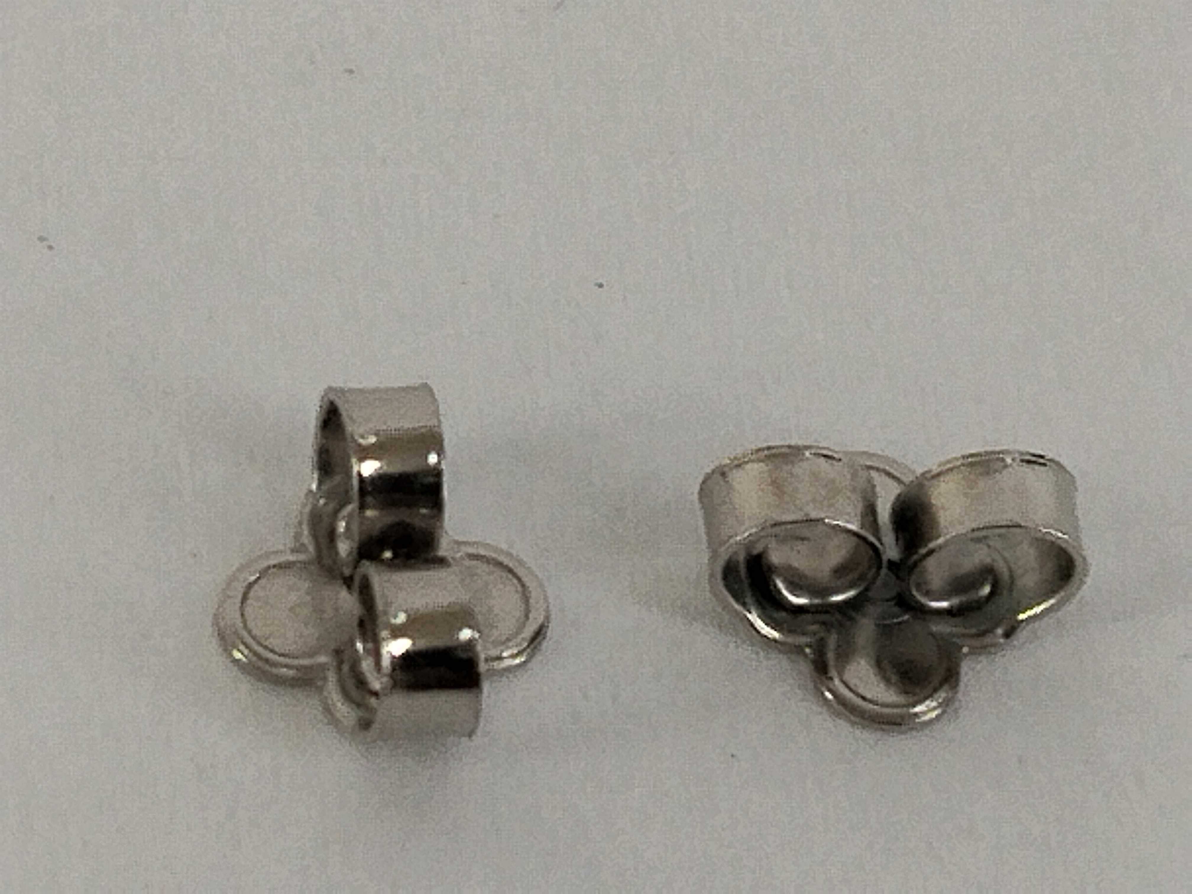 Iconic Flower Earrings M01287 Accessories: Box, Dust Bag, Earrings — view 6