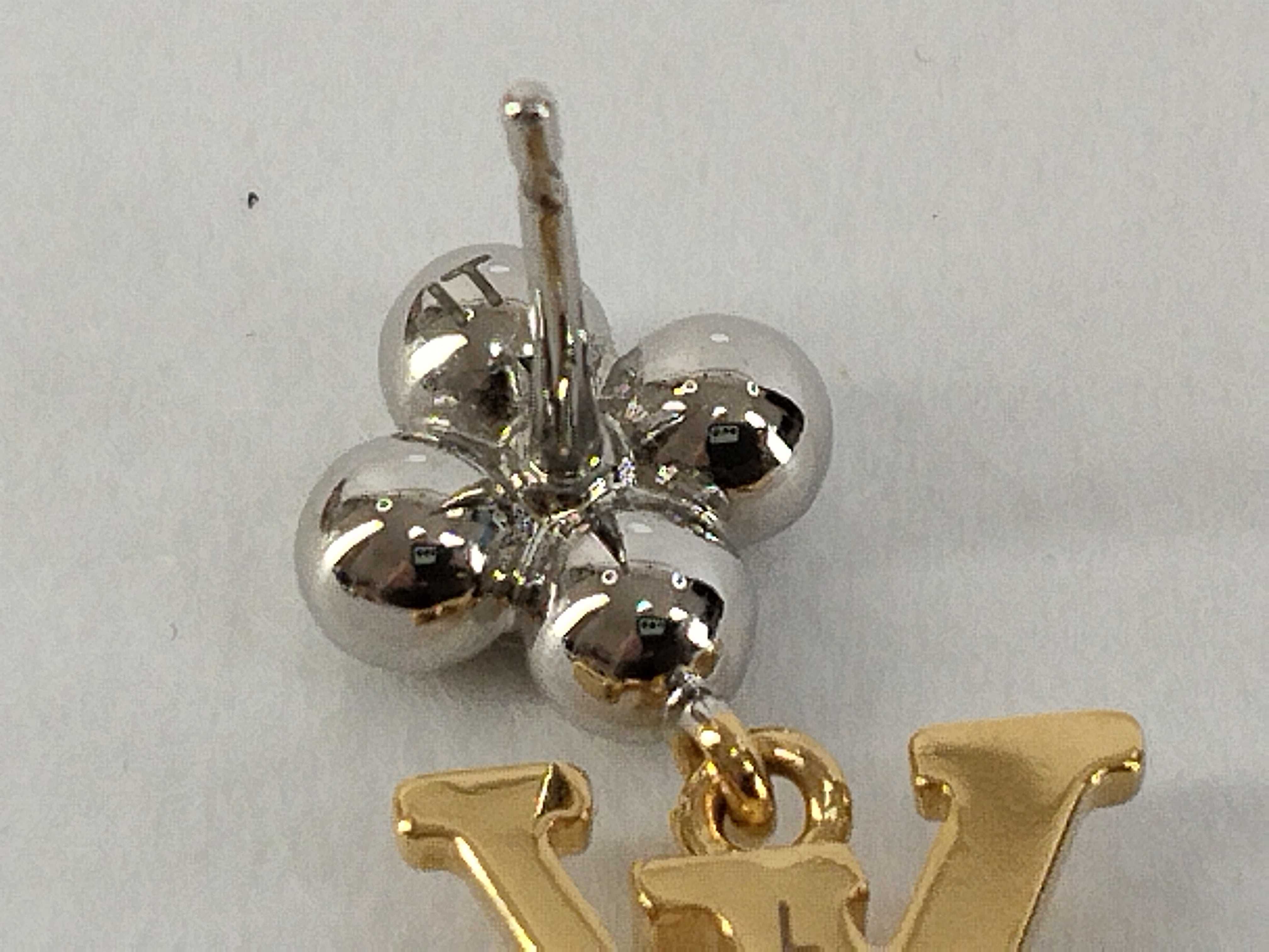 Iconic Flower Earrings M01287 Accessories: Box, Dust Bag, Earrings — view 8