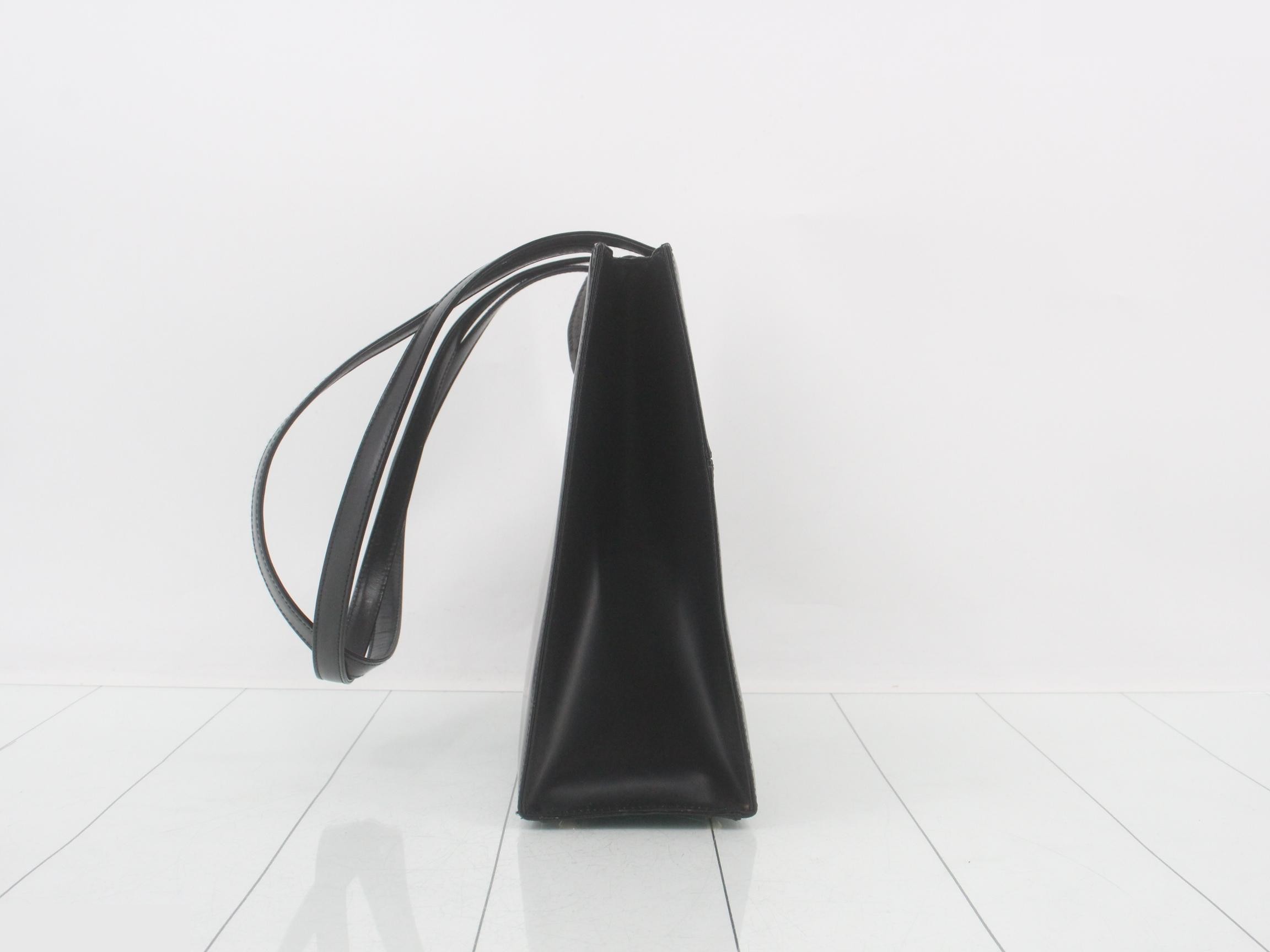logo leather shoulder tote bag — view 4