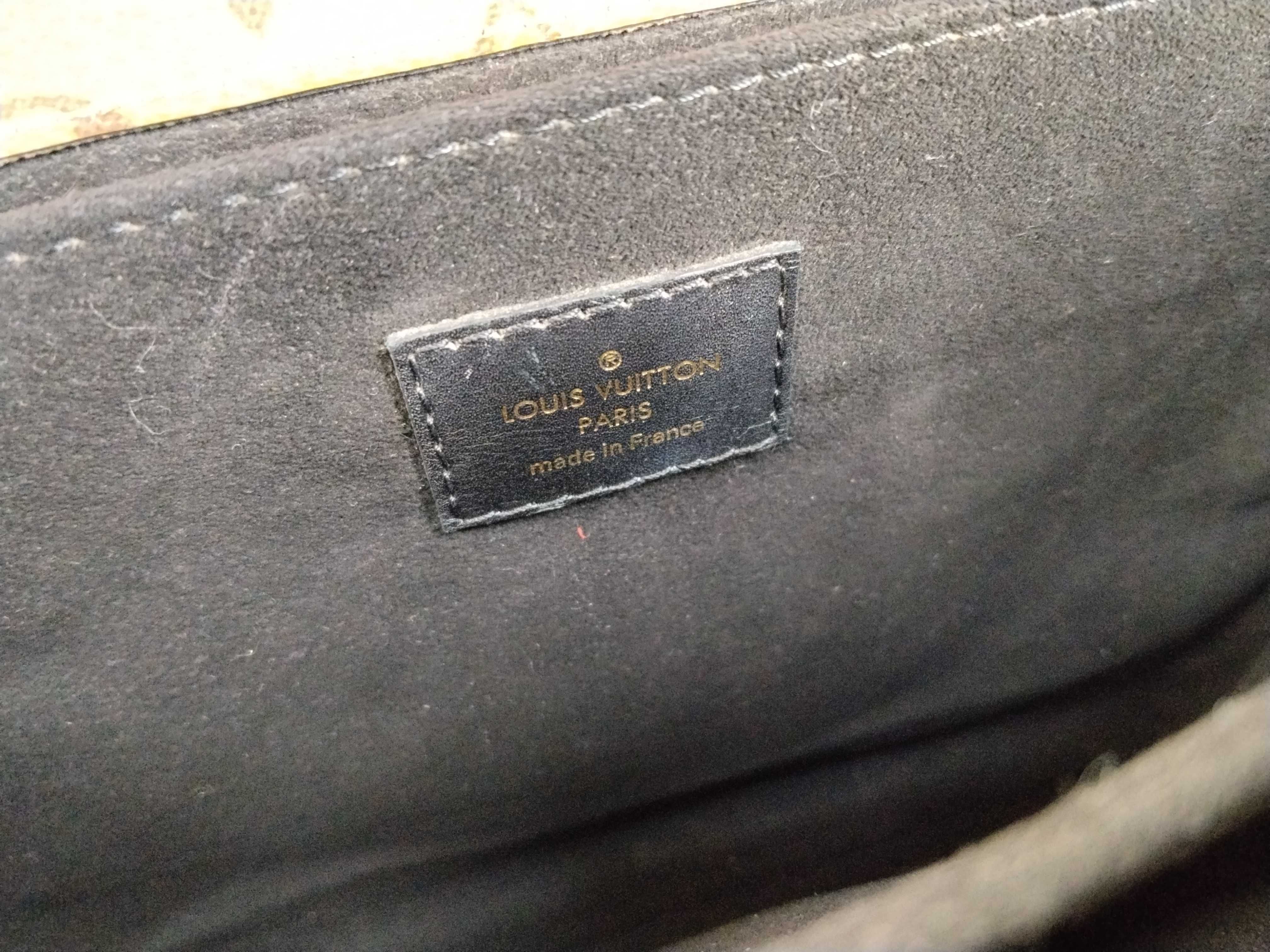 Monogram Louis Vuitton Message Shoulder Bag Handbag — view 11