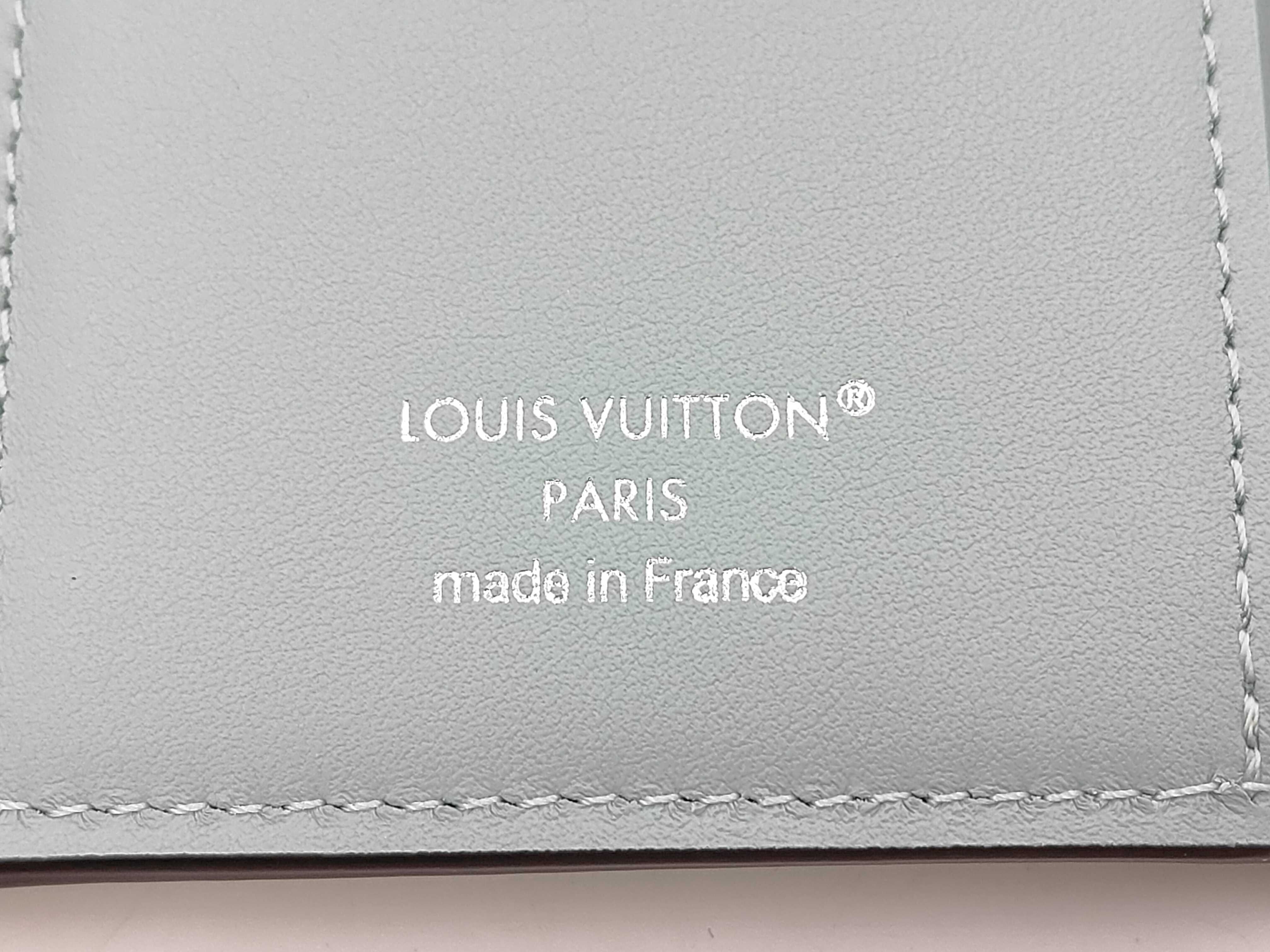 Capucines Tri-fold Wallet, Retail Price: ¥260,700 — view 5