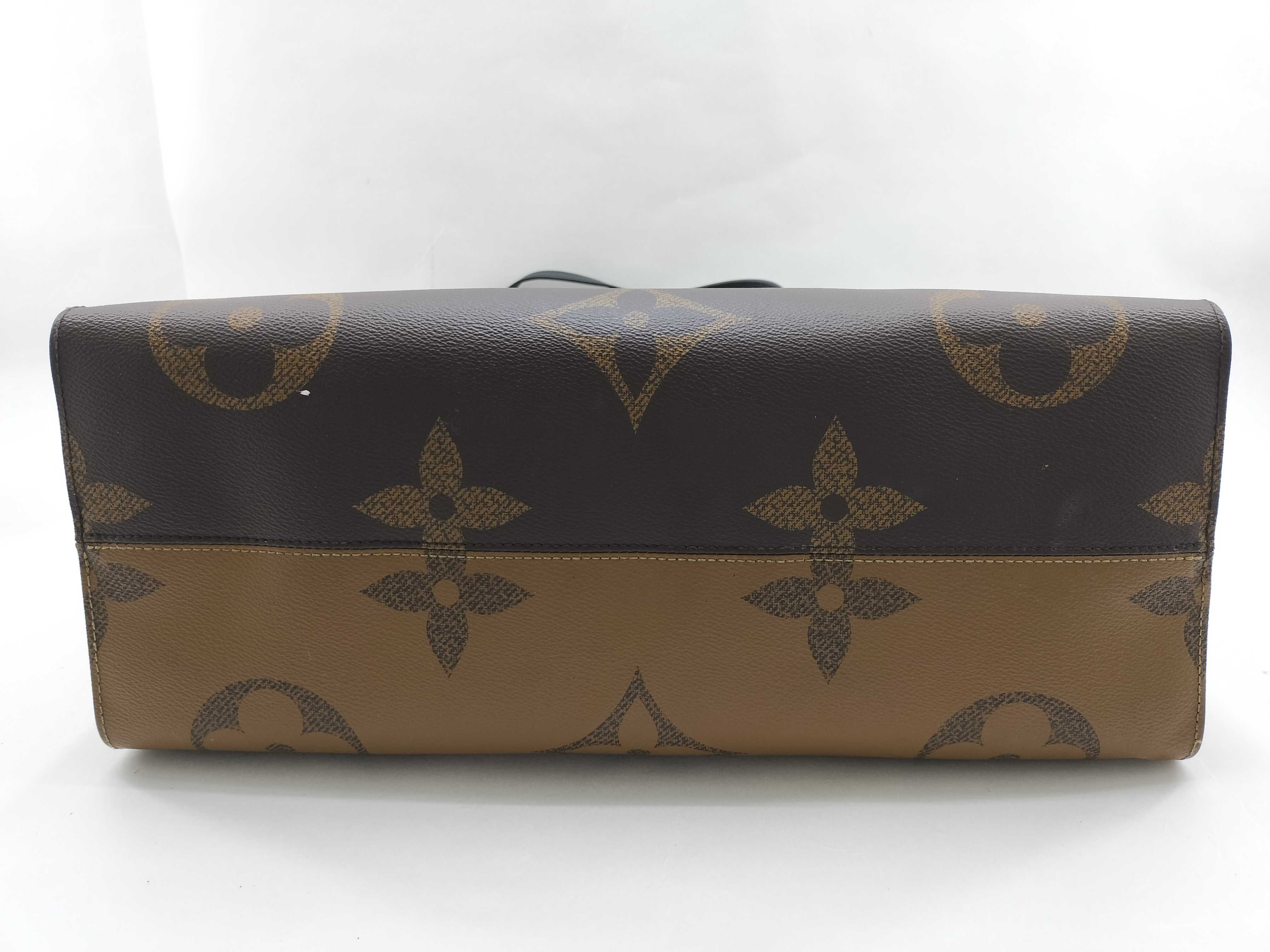 Monogram Louis Vuitton OnTheGo Tote Bag — view 6