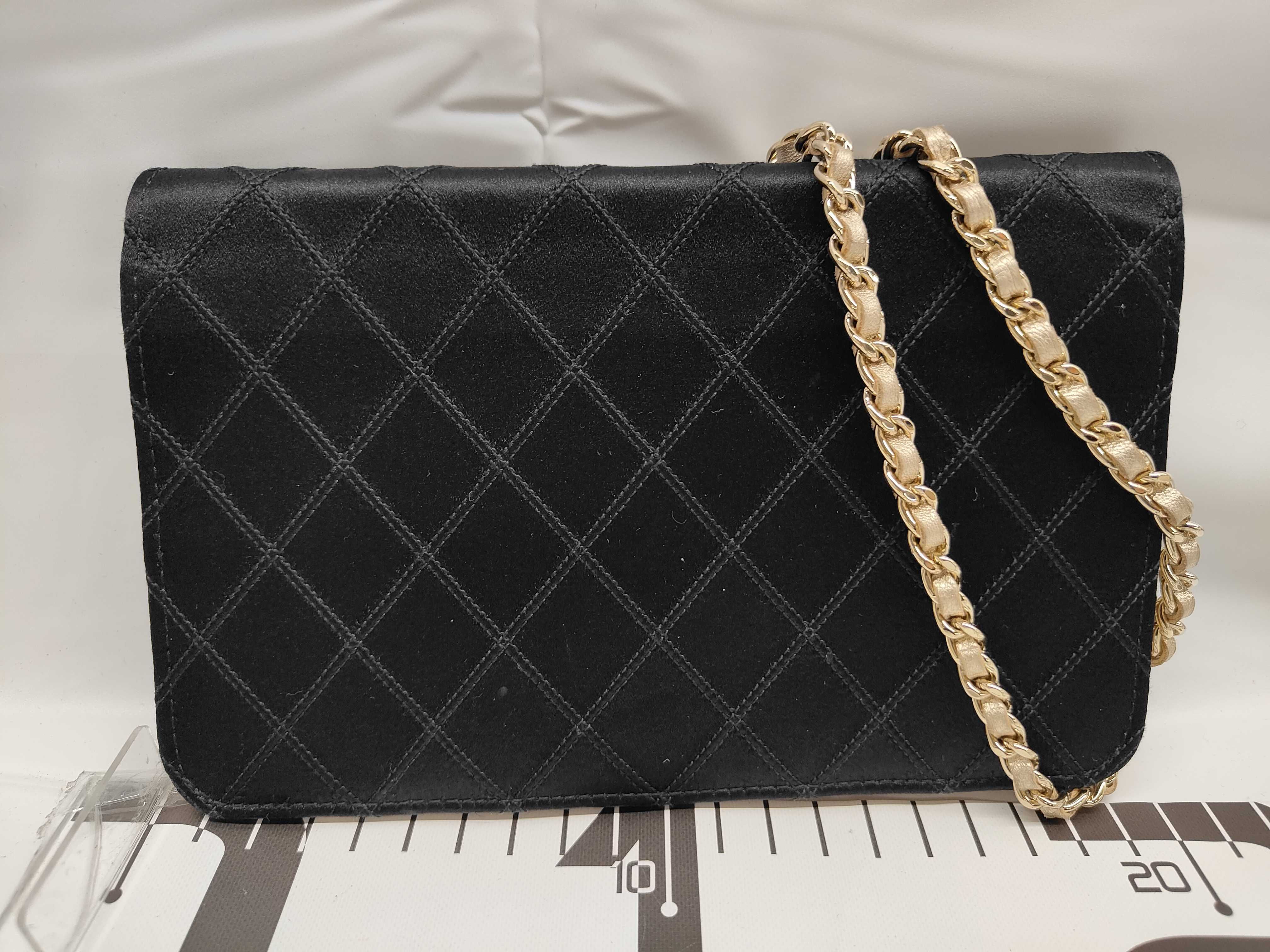 Wallet Chain Wallet Shoulder Bag — view 2