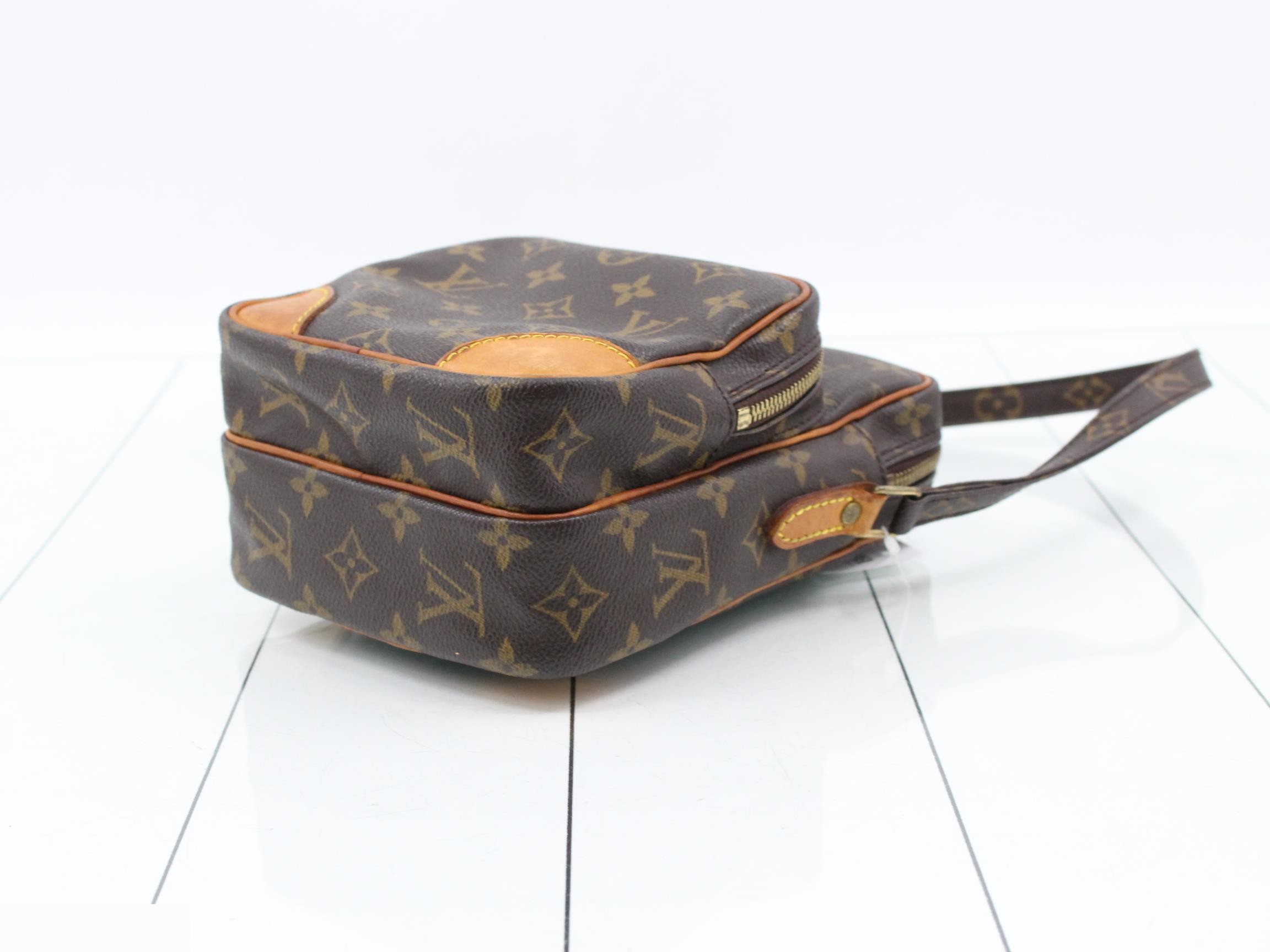 Monogram Amazon — view 6