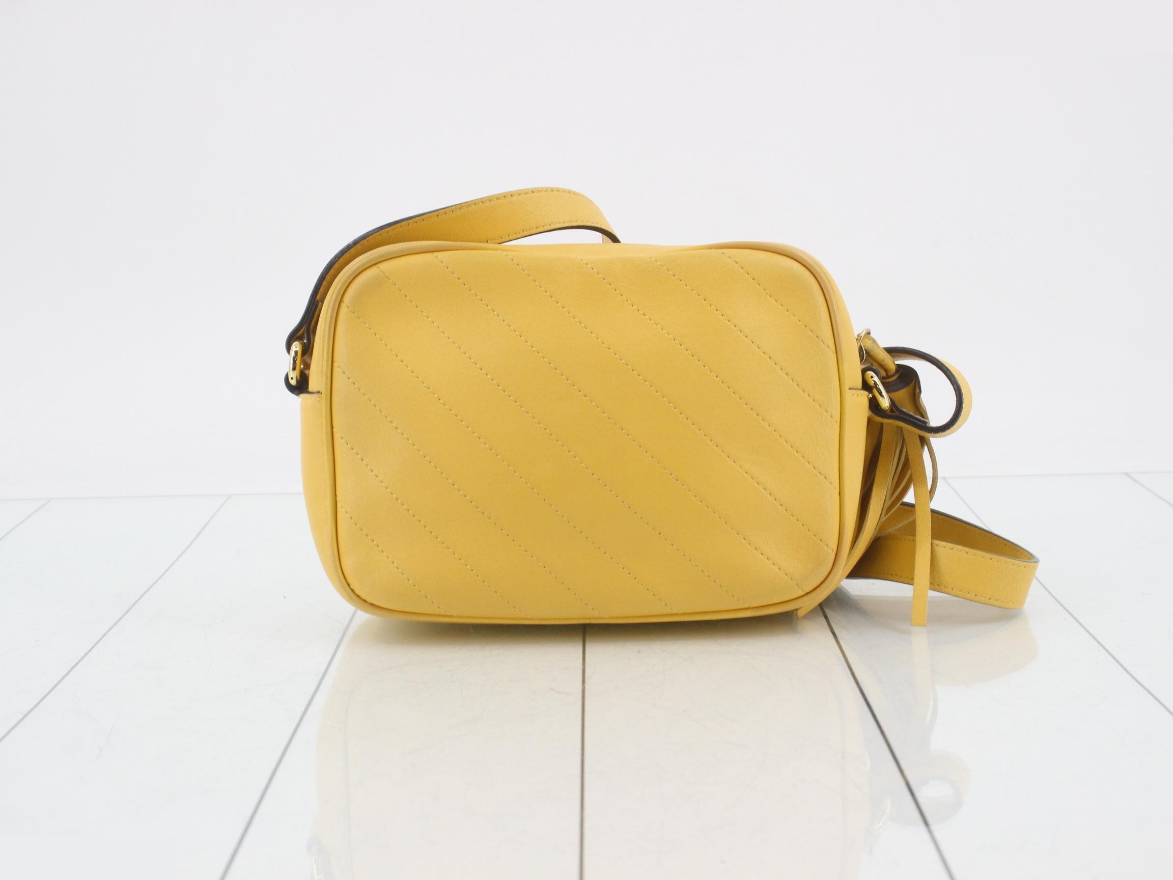 Blondie Small Bag, Leather Shoulder Bag, Yellow — view 2