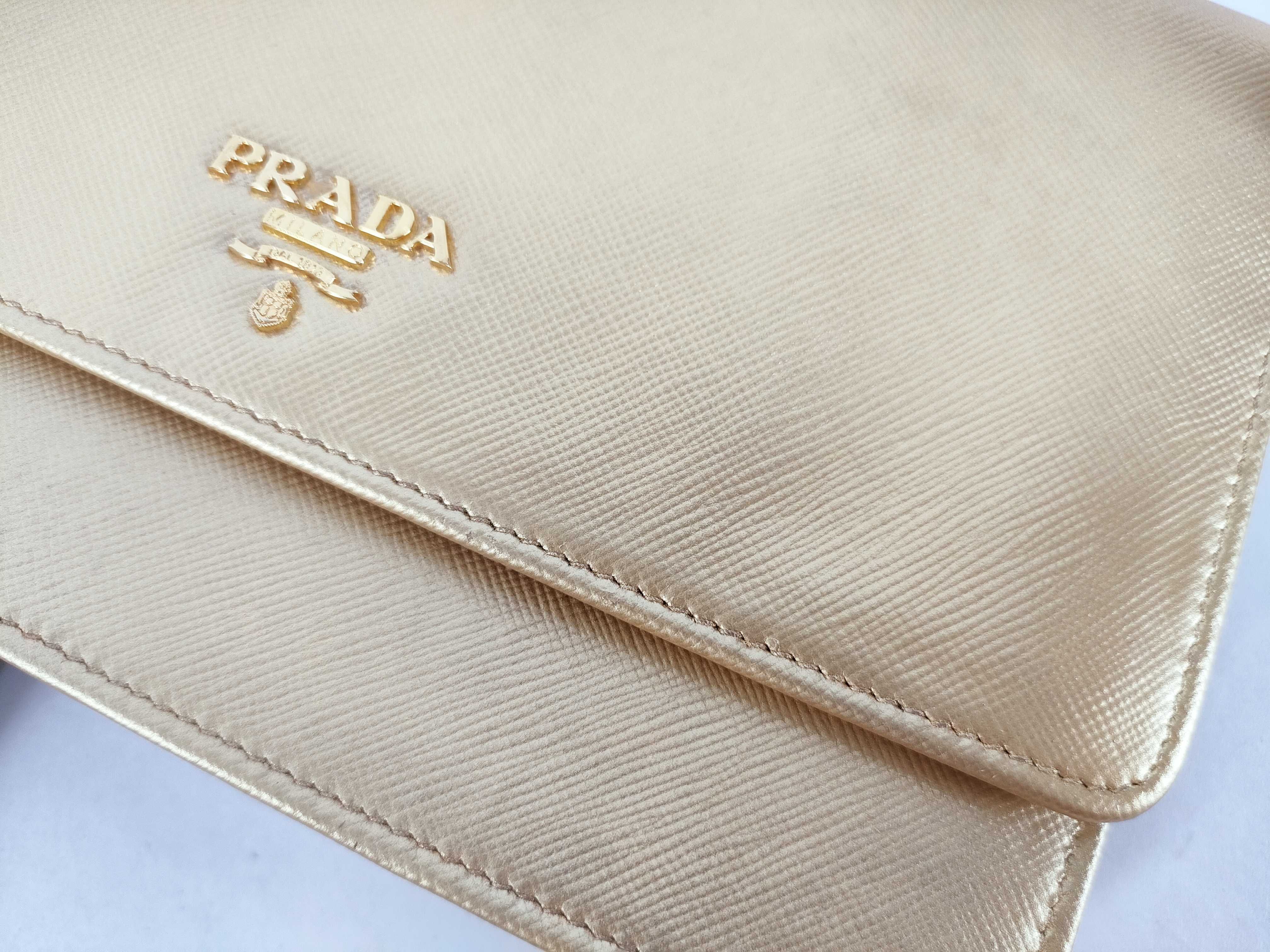 WOC Gold Shoulder Bag — view 14