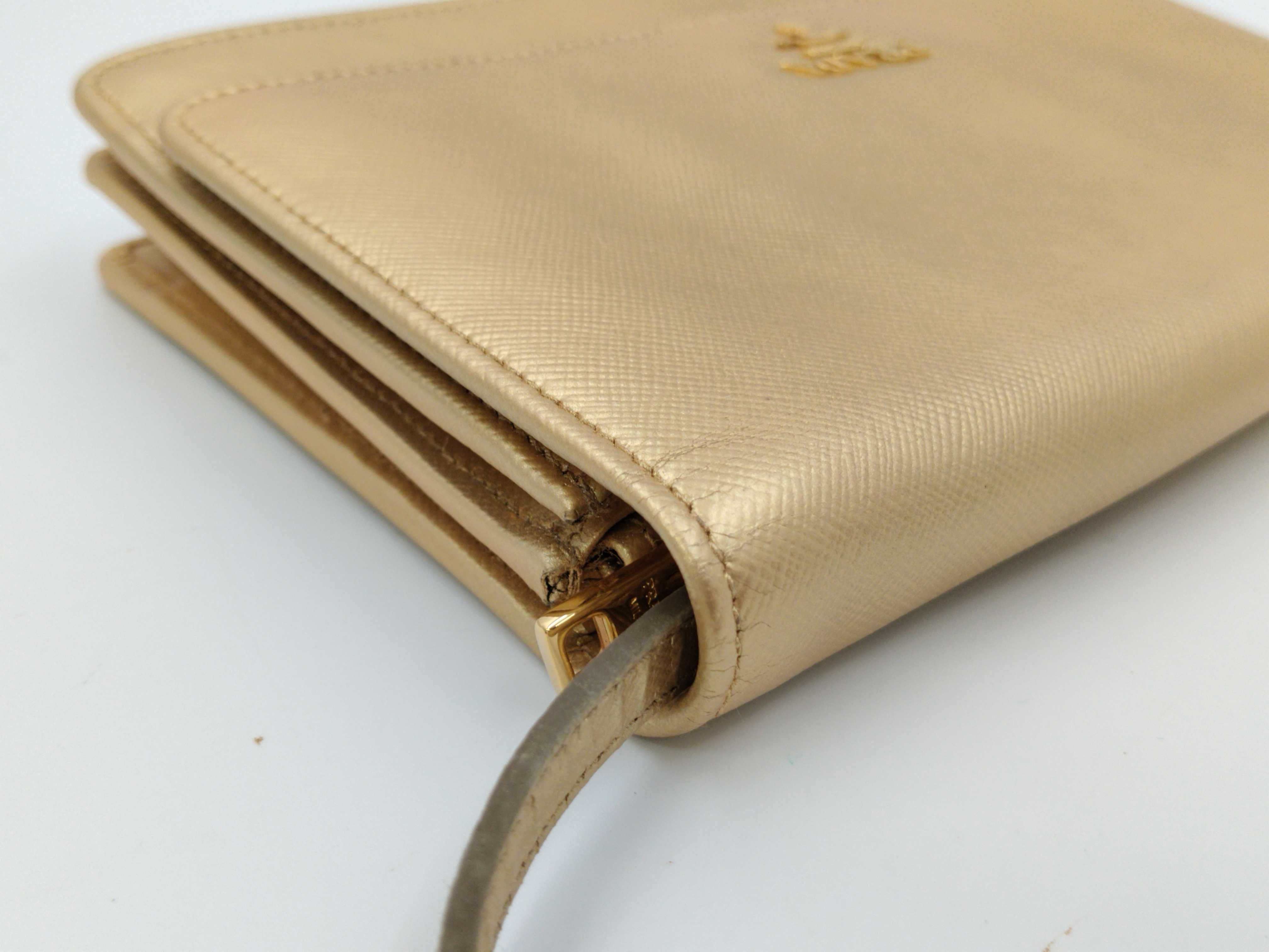 WOC Gold Shoulder Bag — view 15