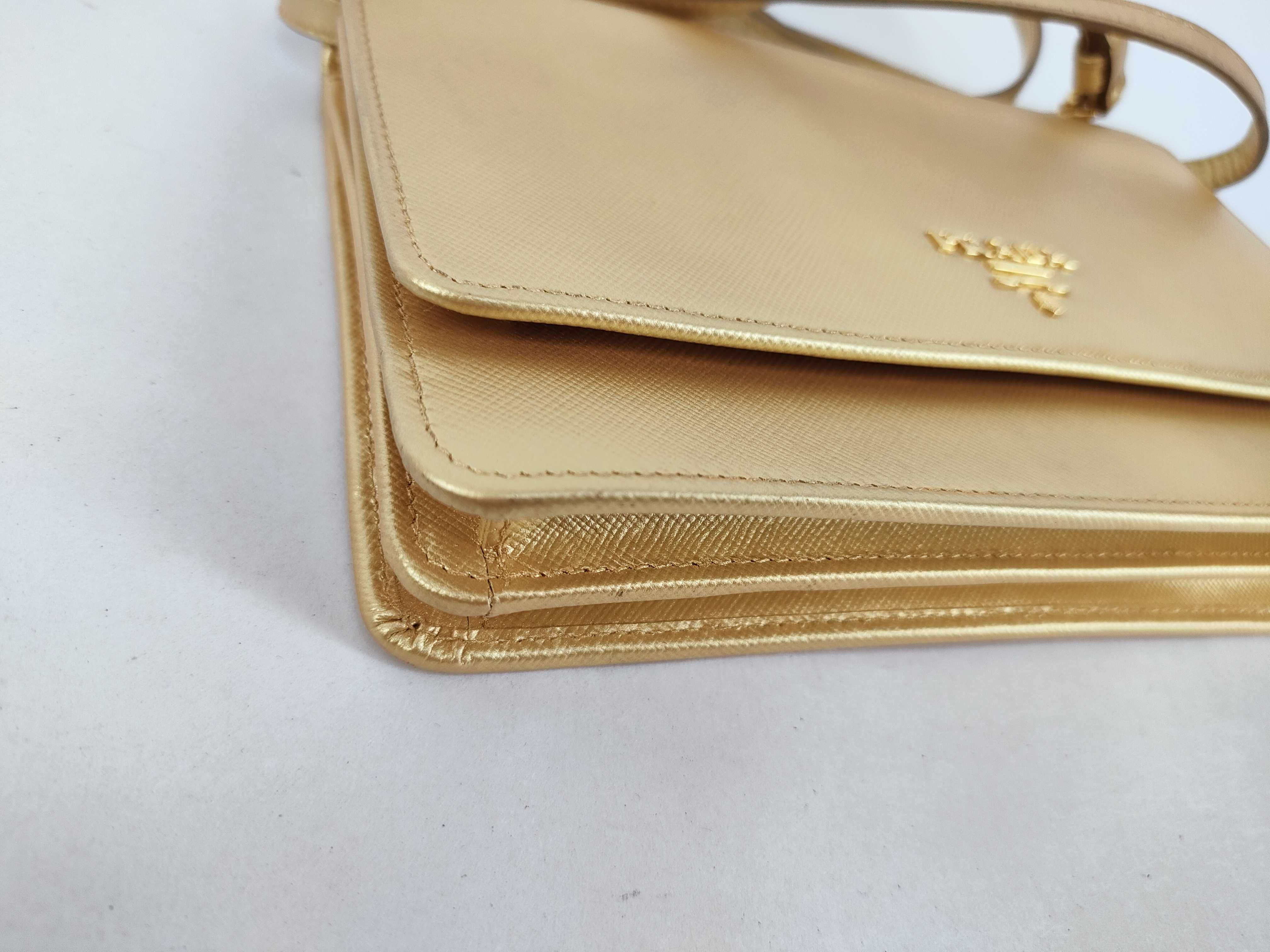 WOC Gold Shoulder Bag — view 5