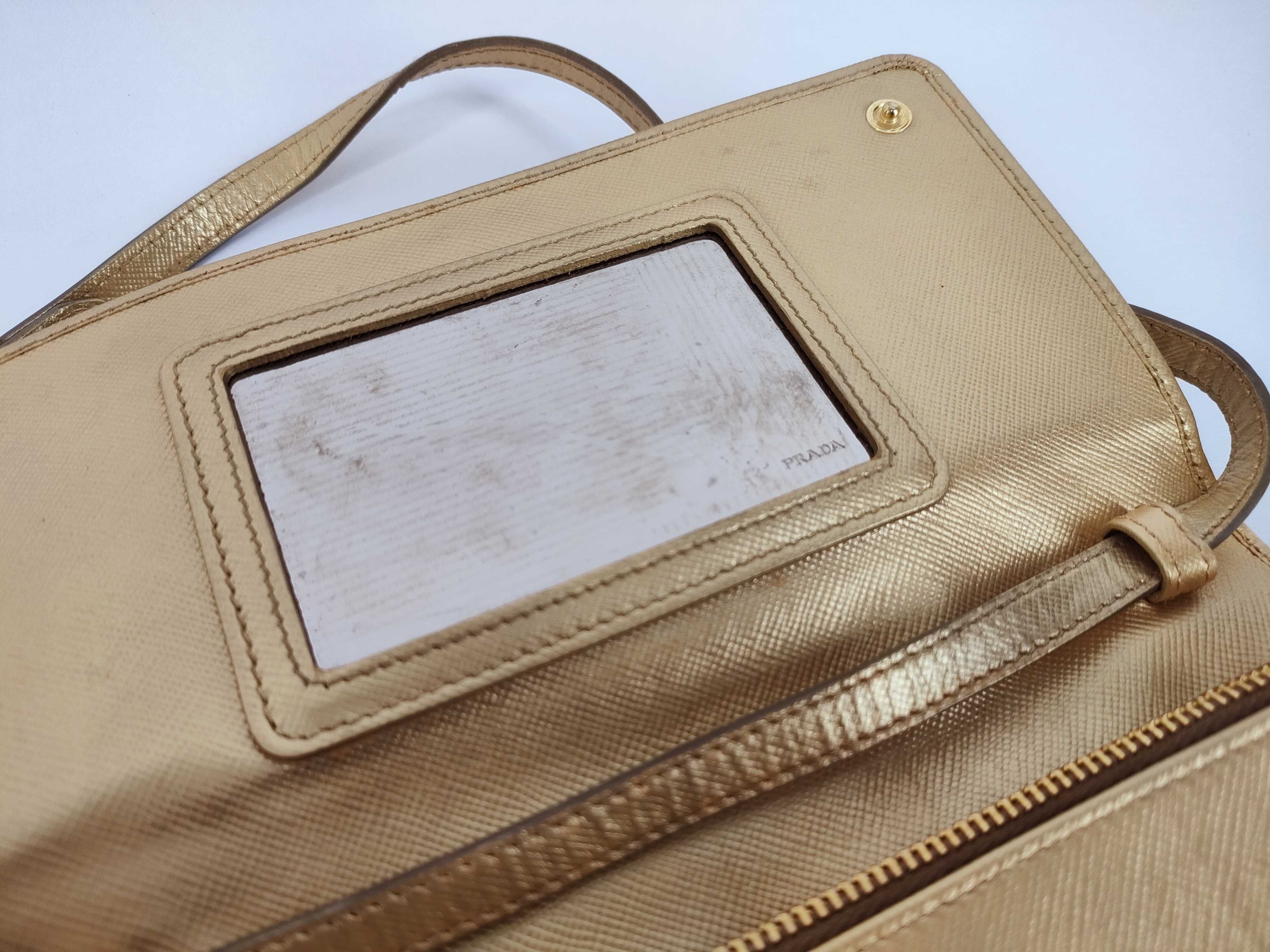 WOC Gold Shoulder Bag — view 9