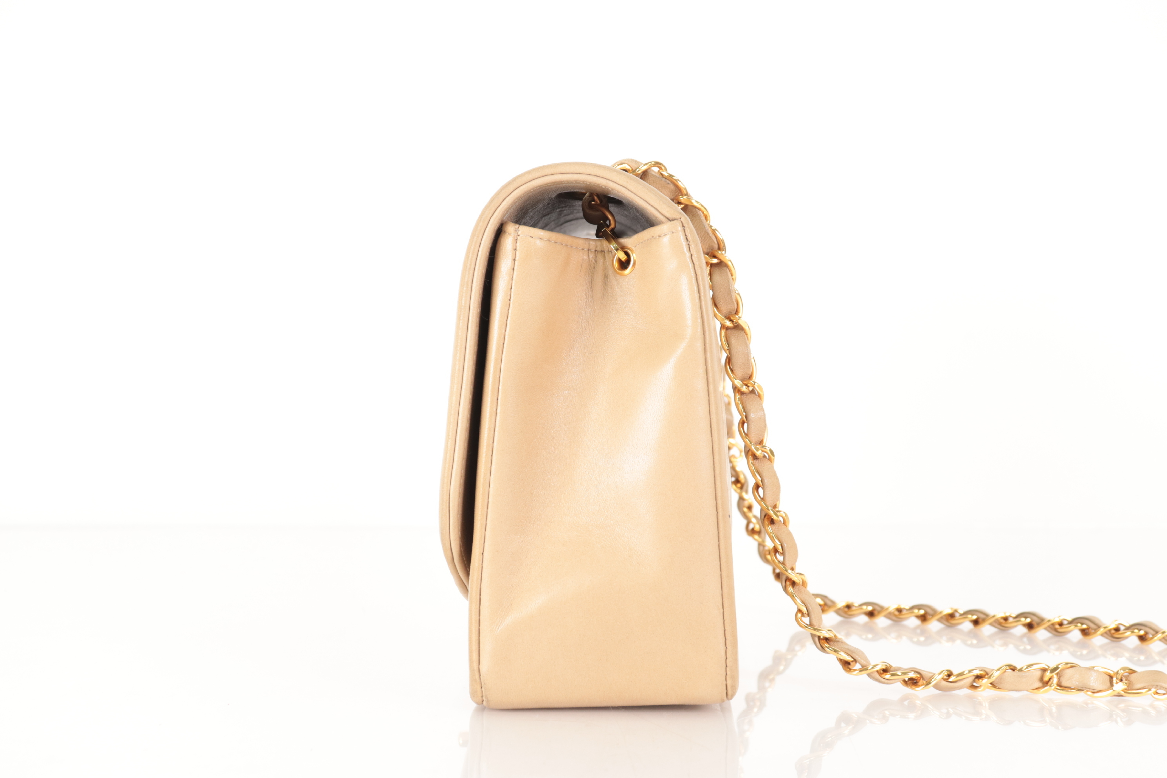Diana 25 Lambskin Beige Shoulder Bag (Serial No. 3) — view 5