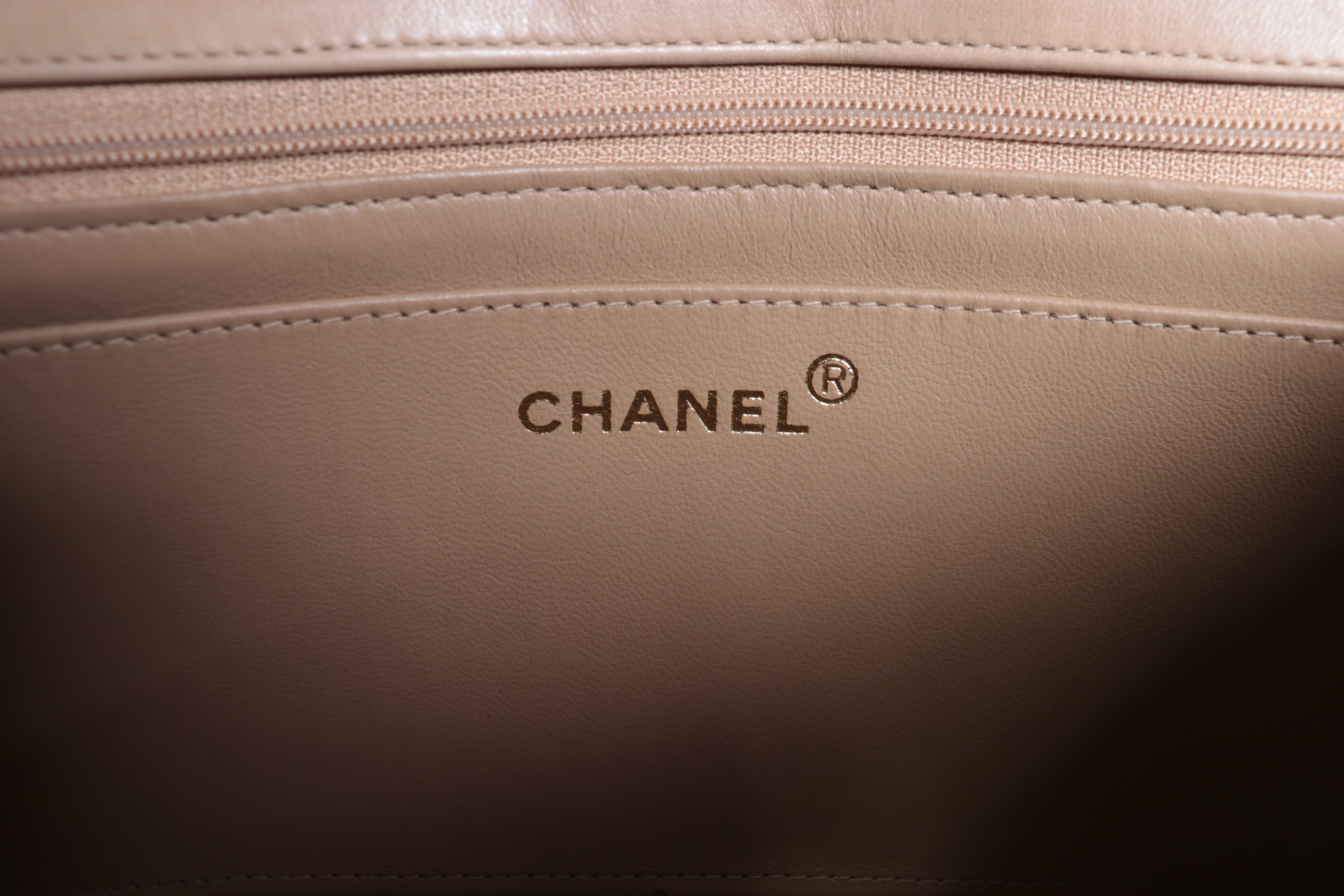 Diana 25 Lambskin Beige Shoulder Bag (Serial No. 3) — view 8