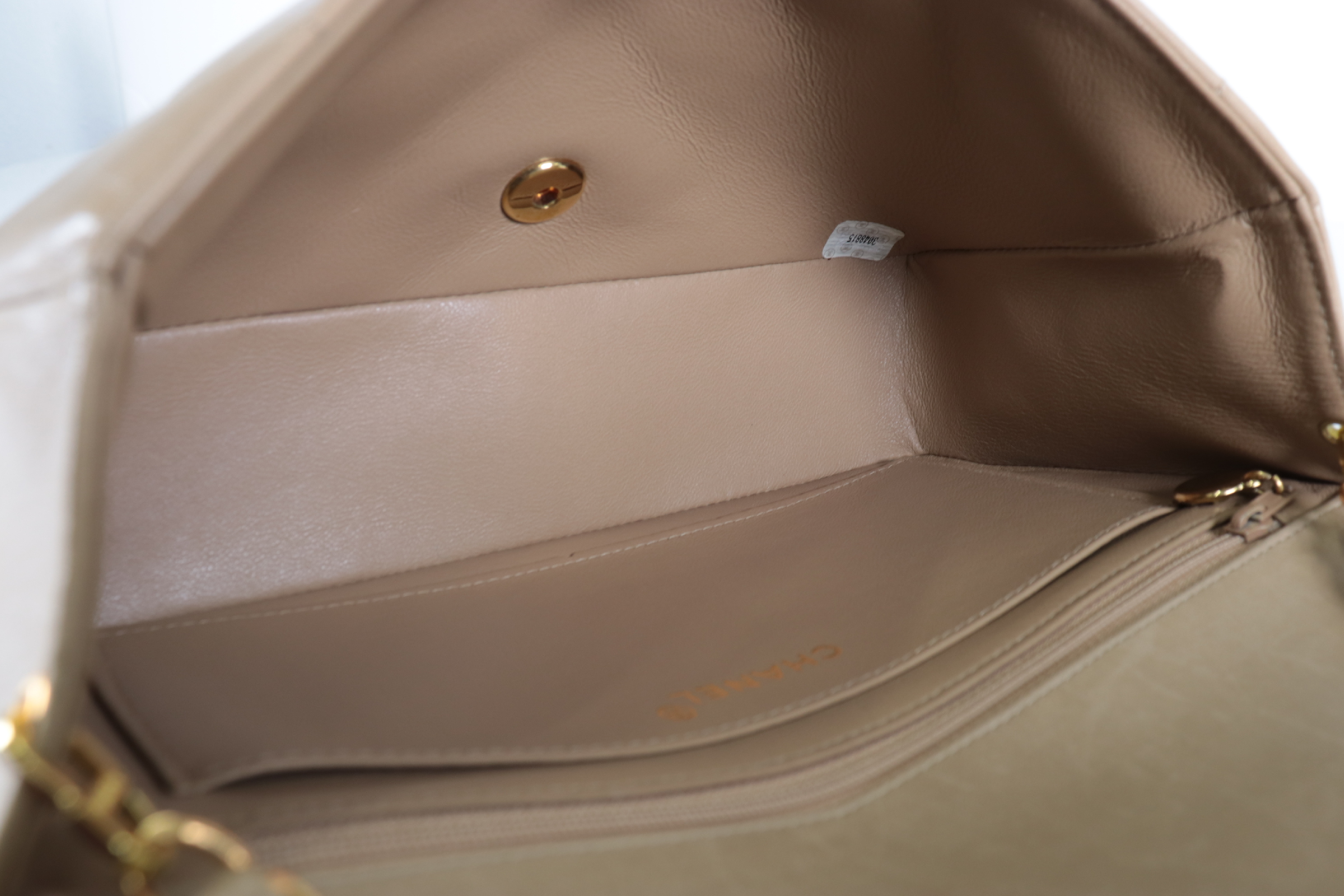 Diana 25 Lambskin Beige Shoulder Bag (Serial No. 3) — view 9