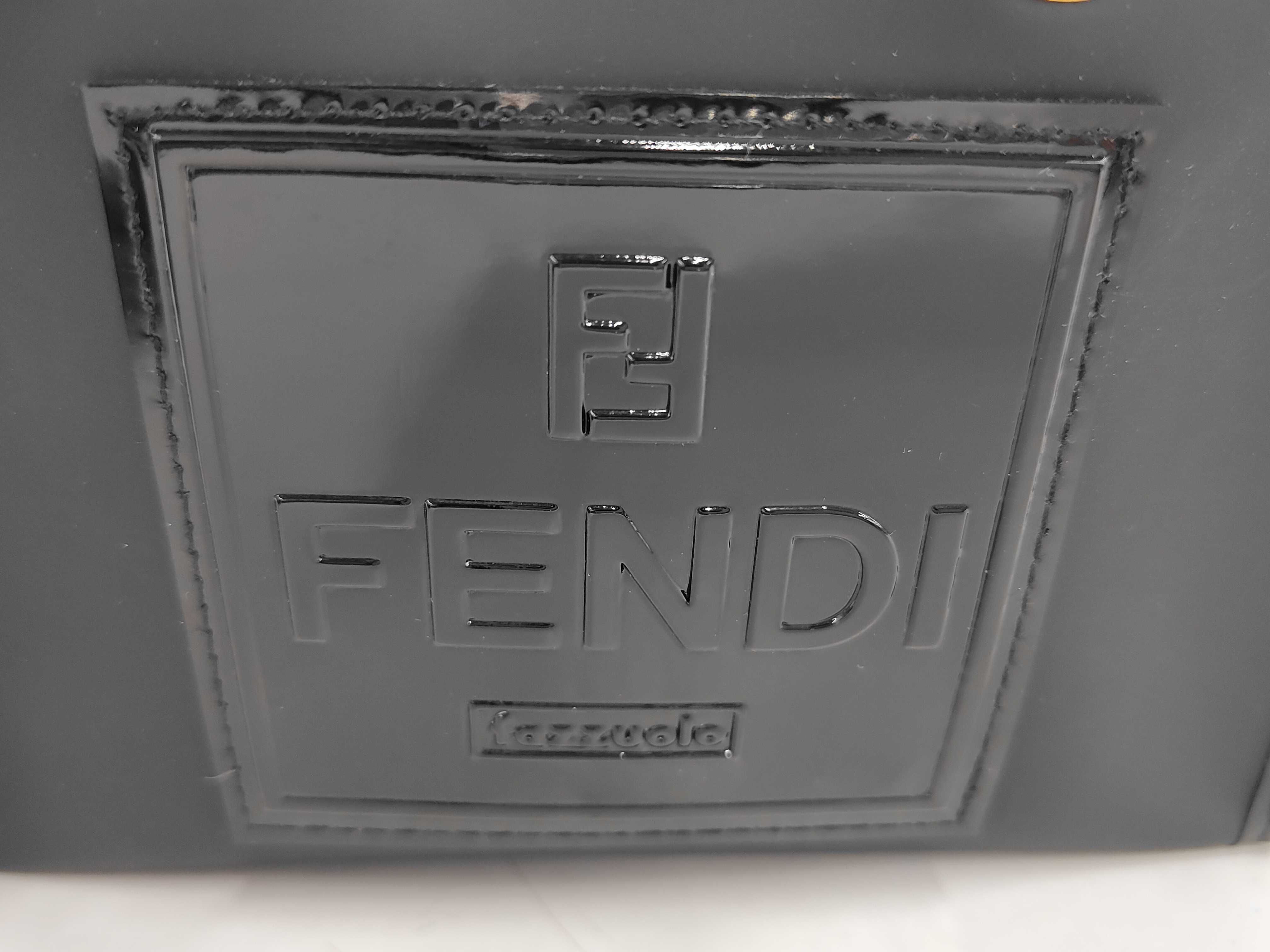 handbag — view 9