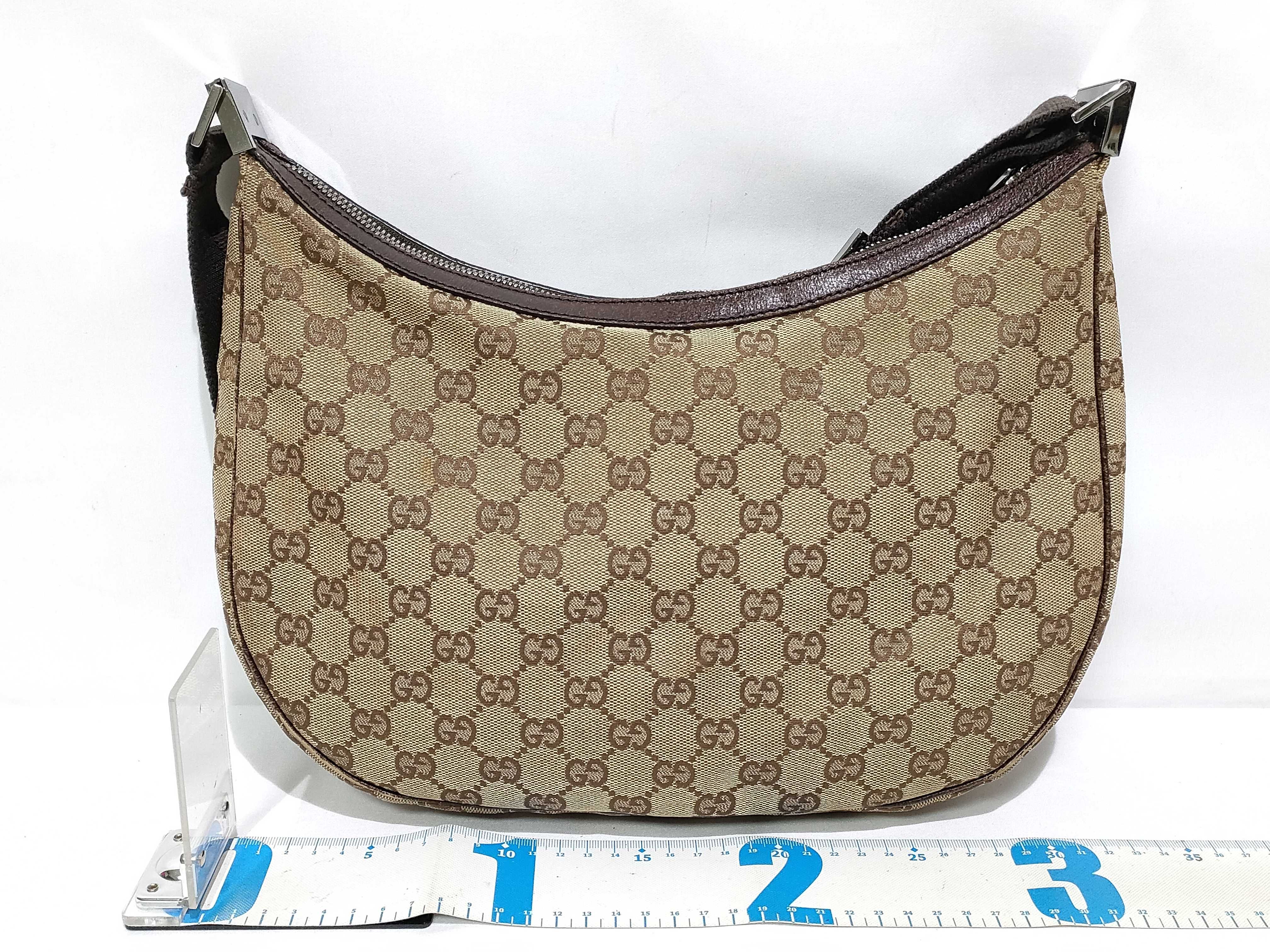 122790 GG Canvas Shoulder Bag — view 2