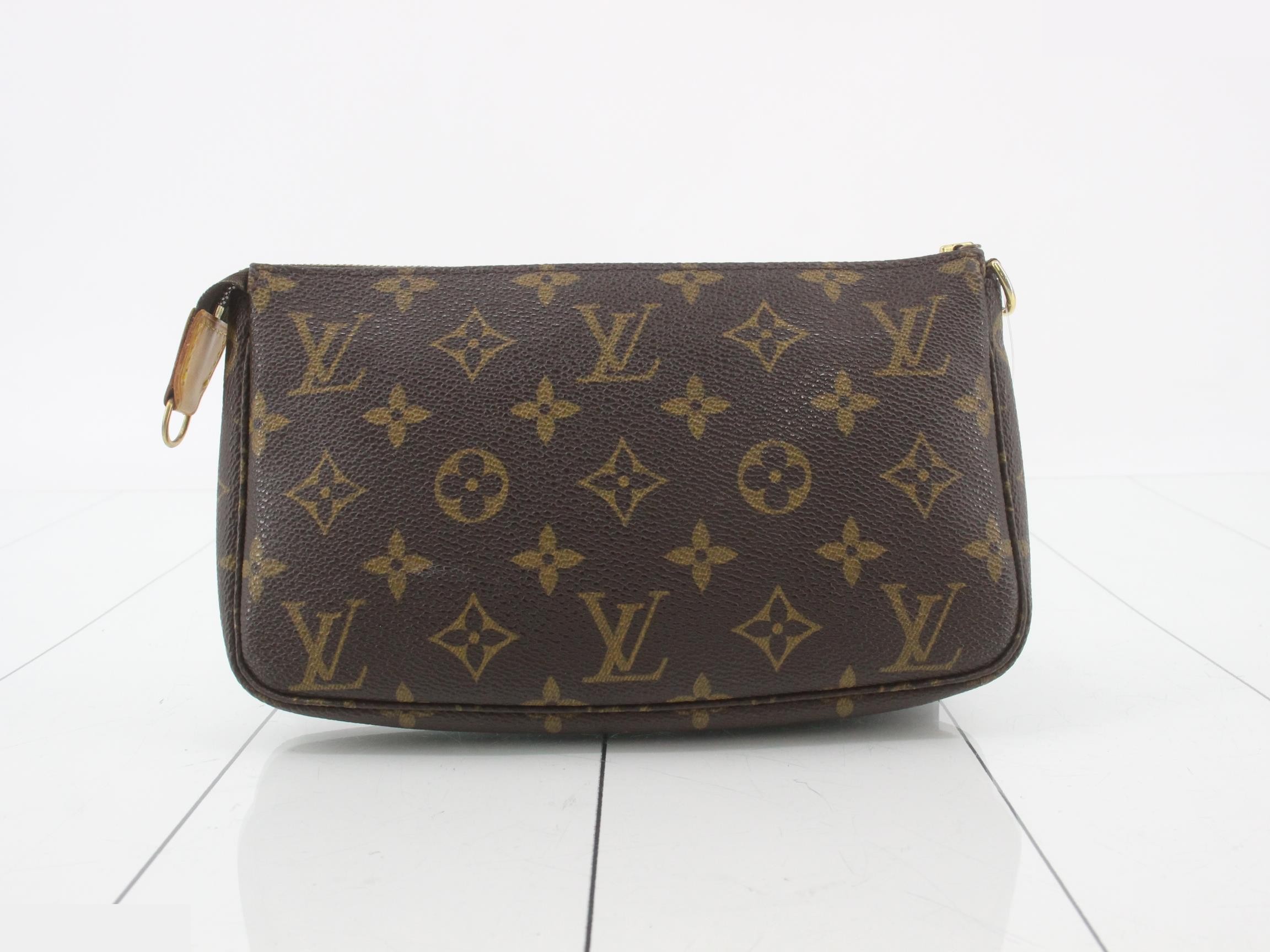 Pochette Accessoires (old model) — view 2