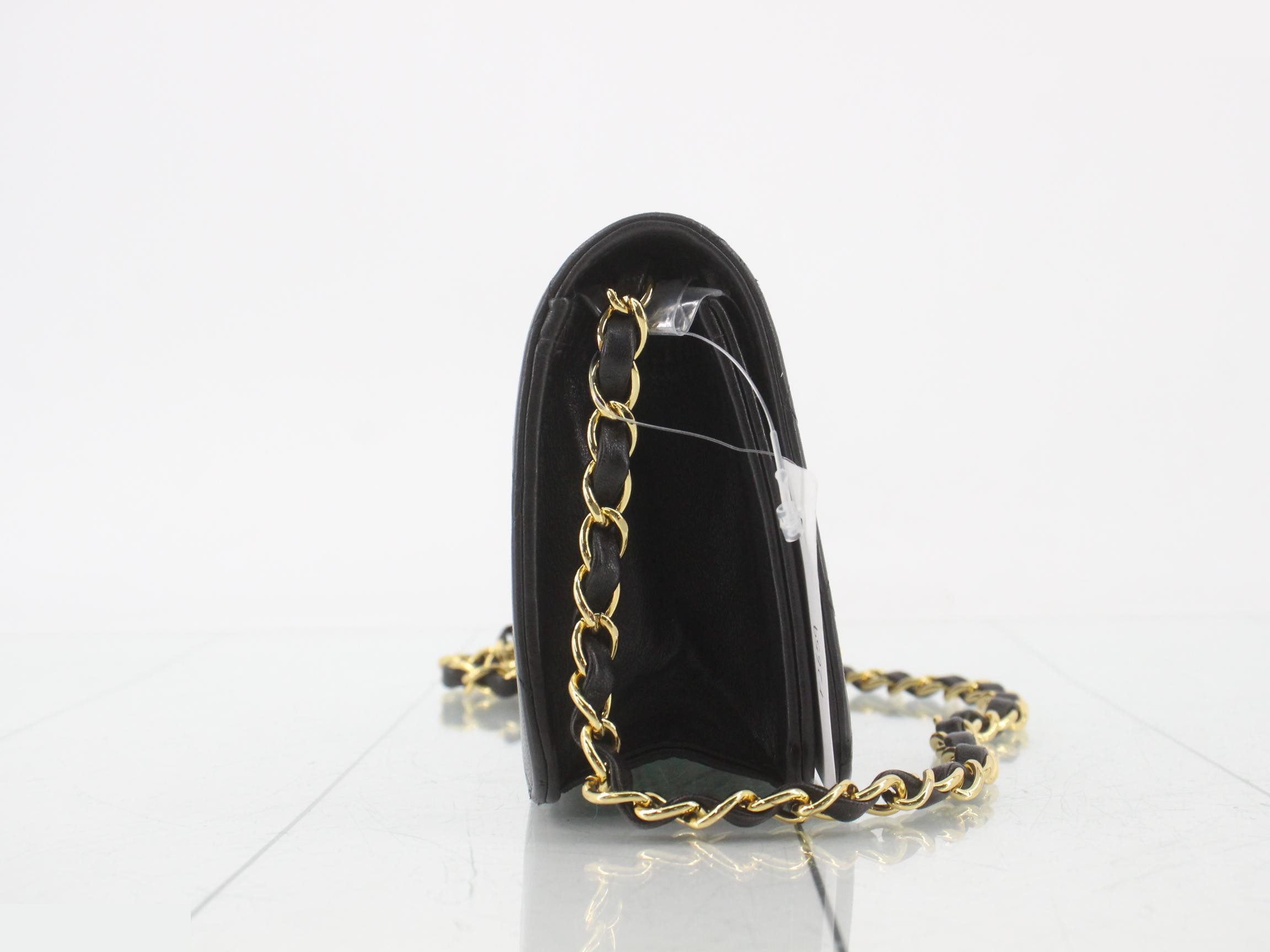 Mini Matelassé (Bag) - Shoulder Bag — view 4