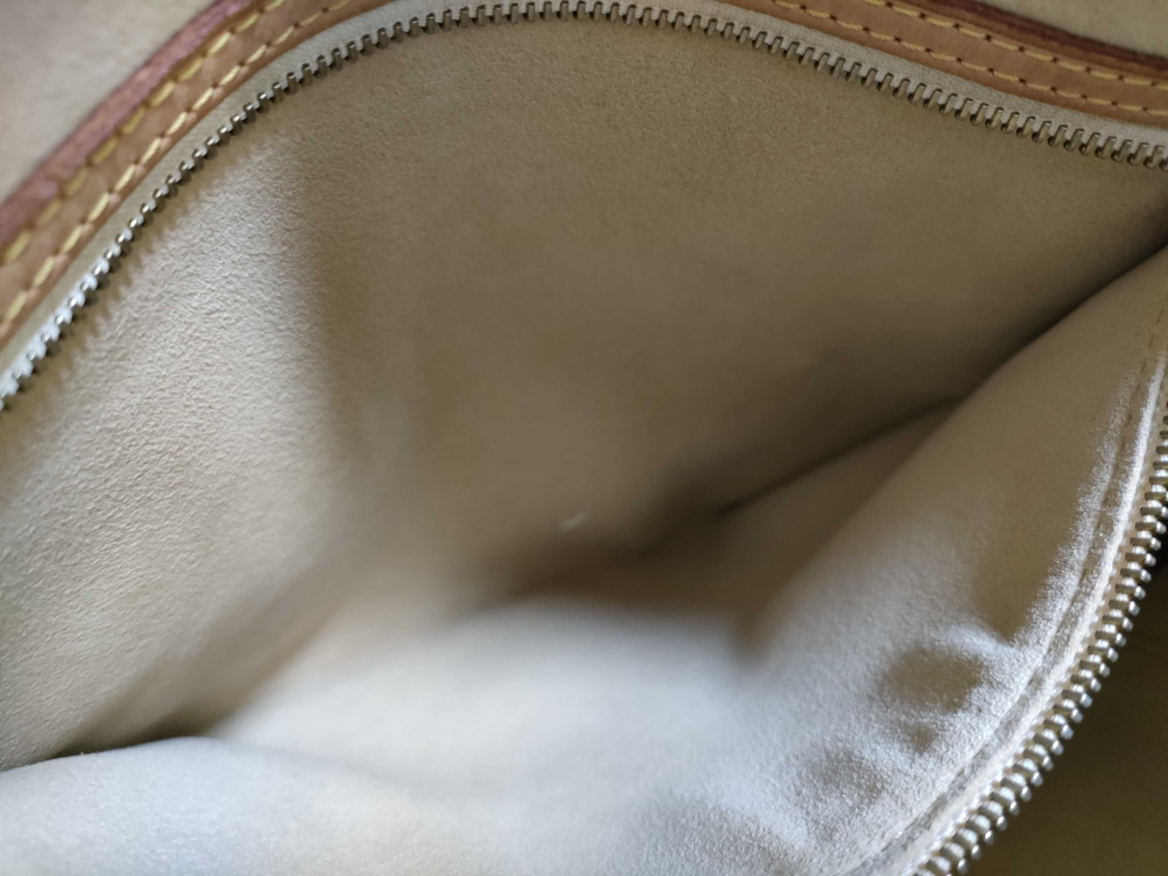 Damier Azur PH- Damier Azur Canvas Hampstead Shoulder Bag White N Tote Bag — view 10