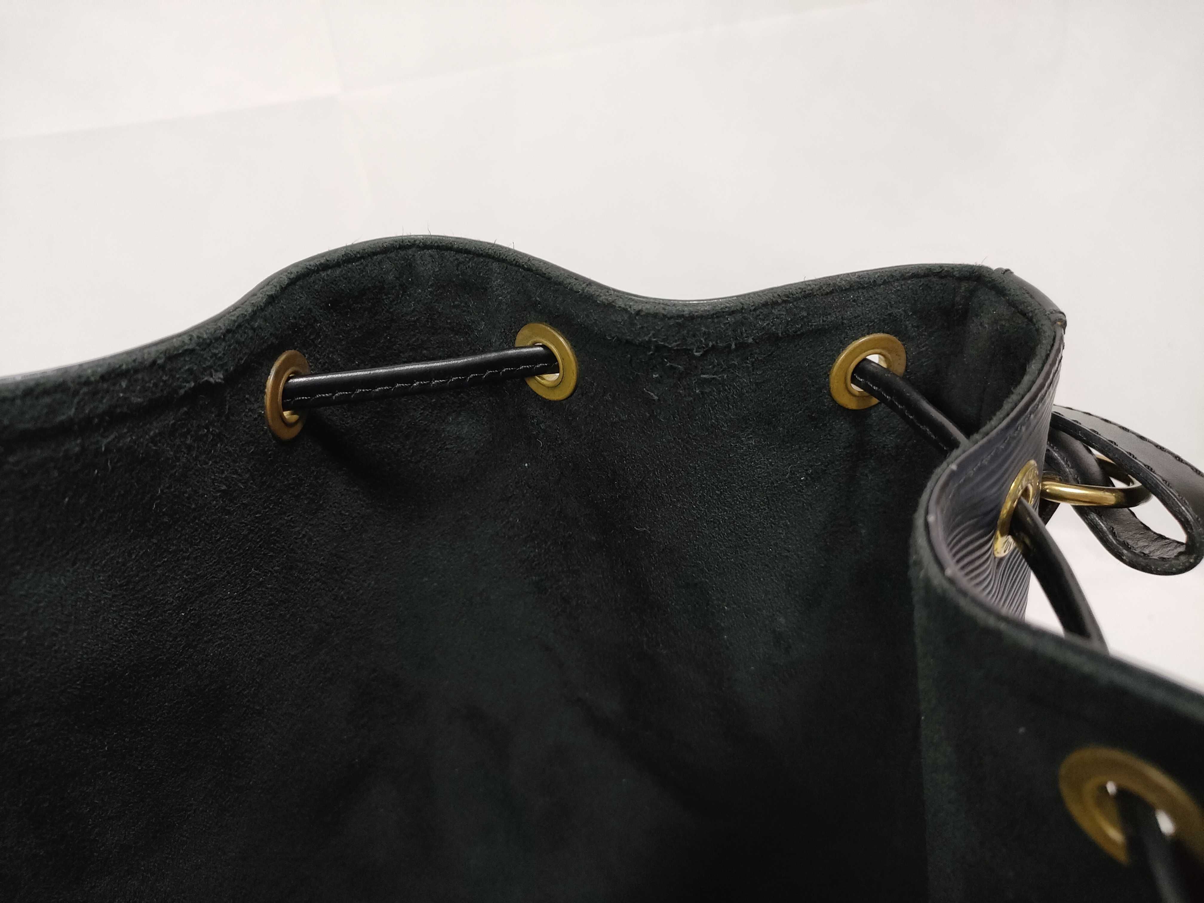 Epi Noir Black Noe Shoulder Bag — view 12