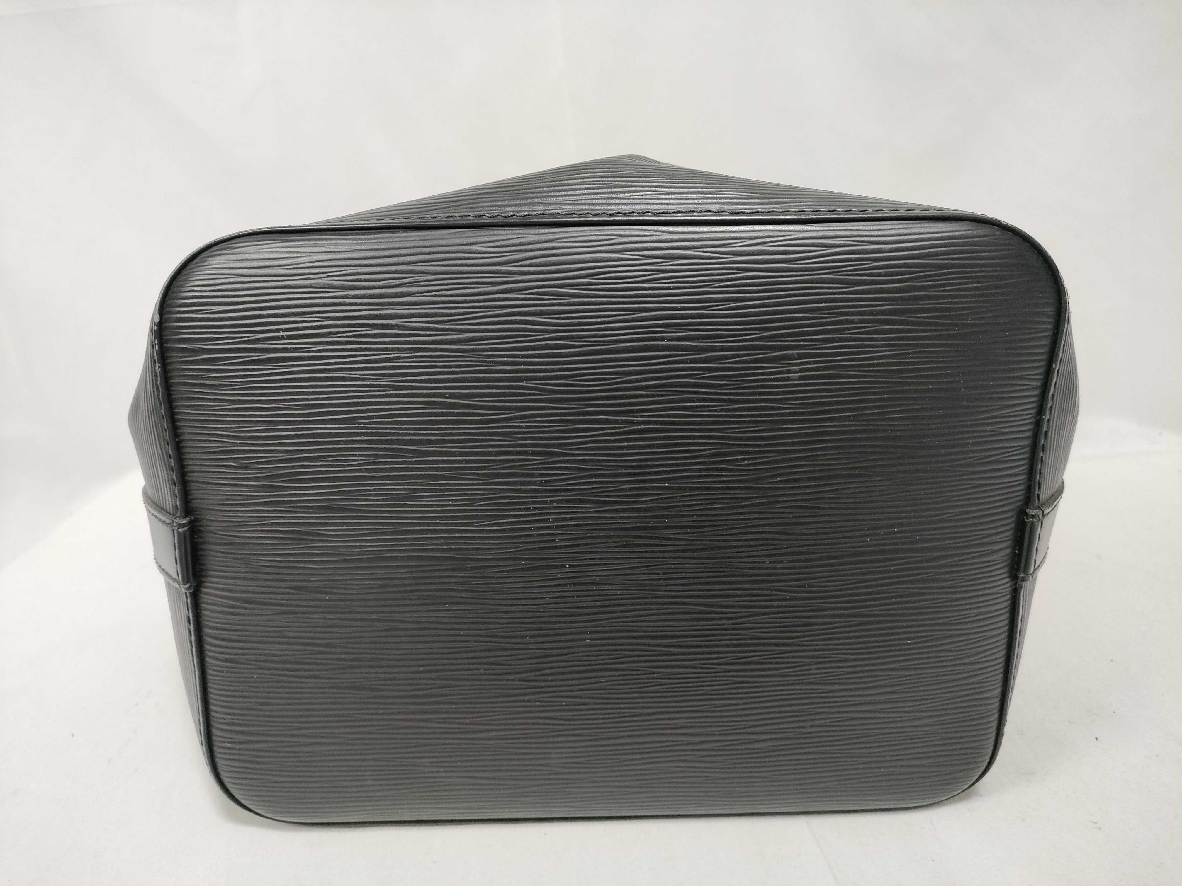 Epi Noir Black Noe Shoulder Bag — view 3