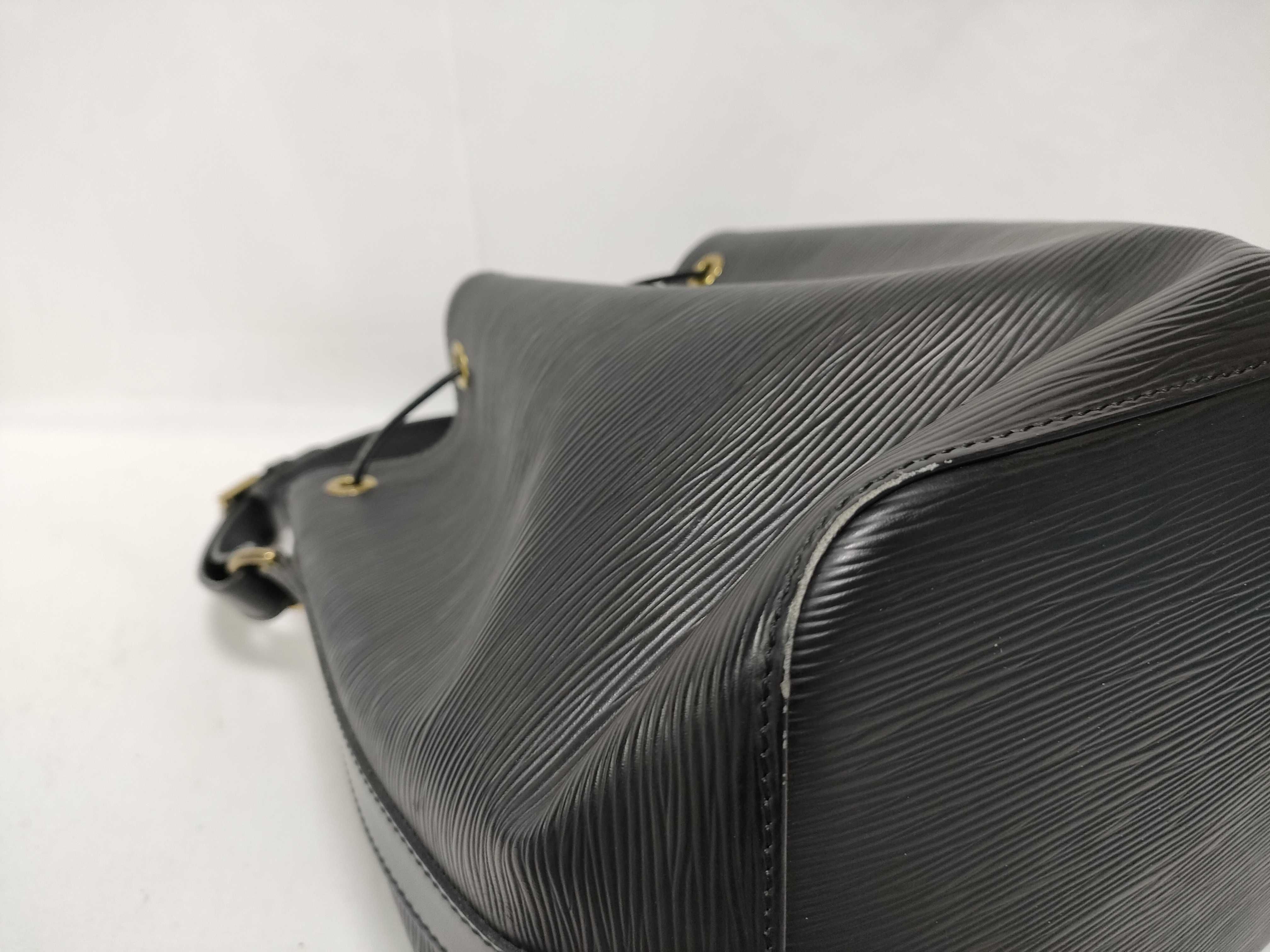 Epi Noir Black Noe Shoulder Bag — view 5