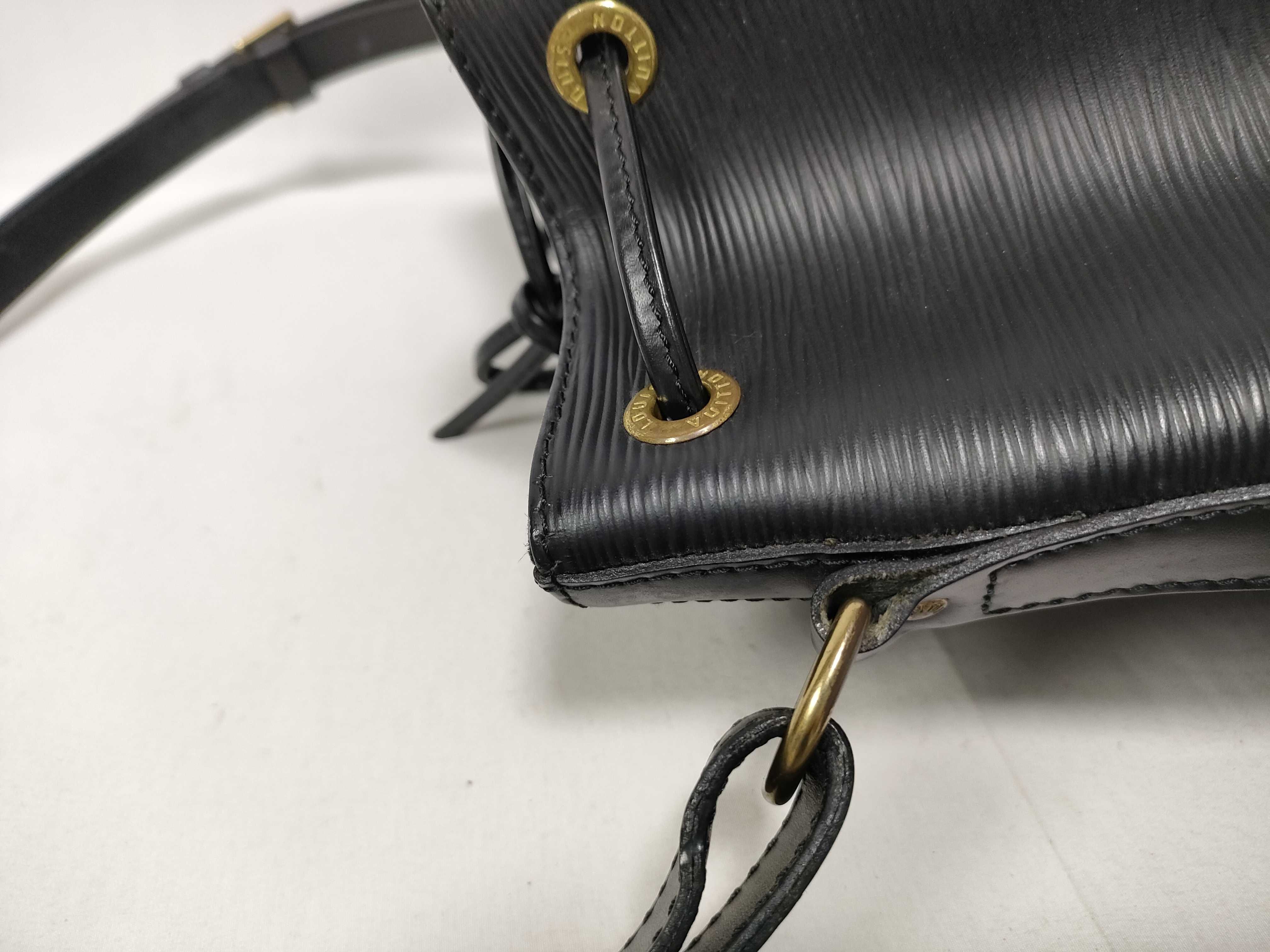 Epi Noir Black Noe Shoulder Bag — view 6