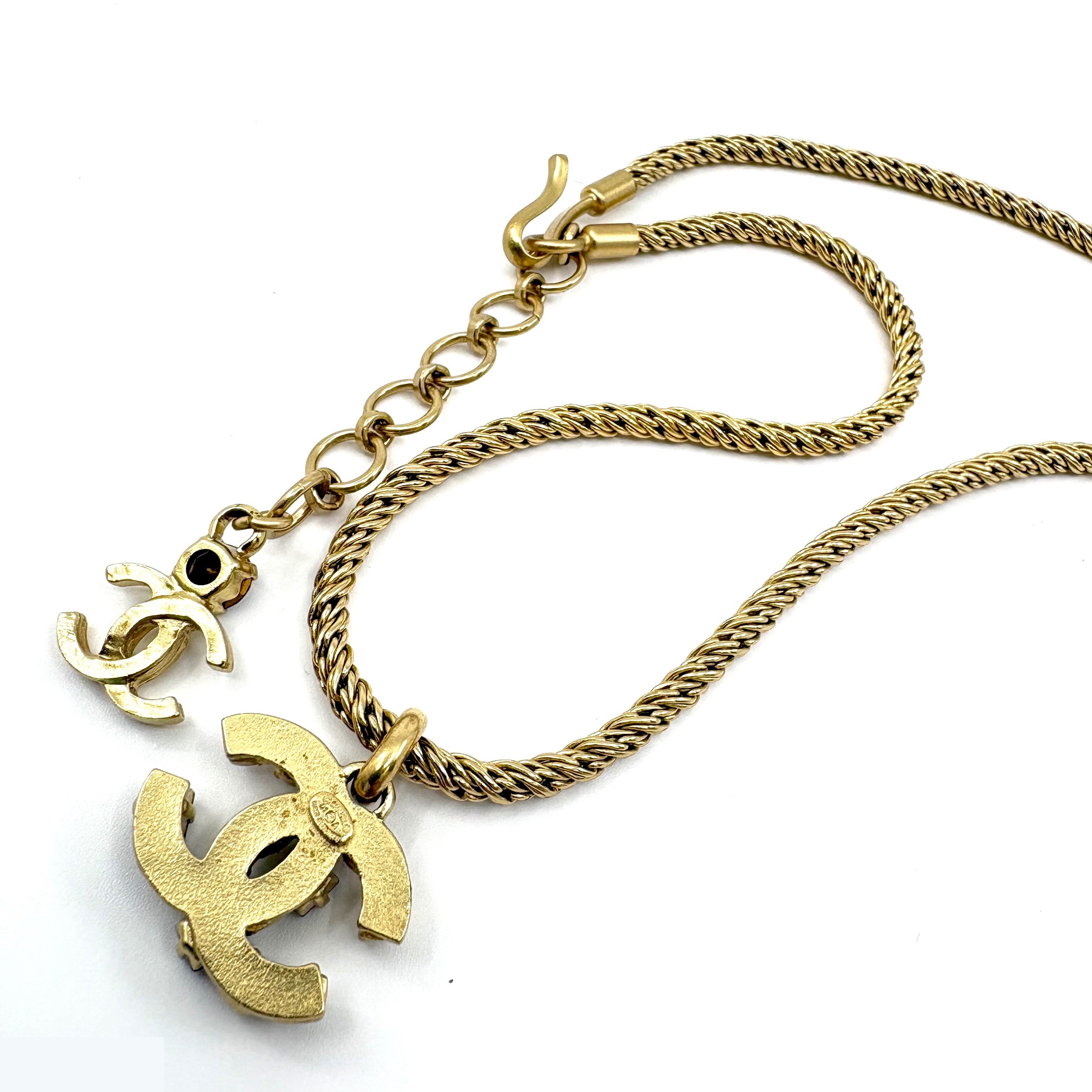 Colored Gemstone Coco Mark (Precious Metal) Necklace/Pendant — view 5