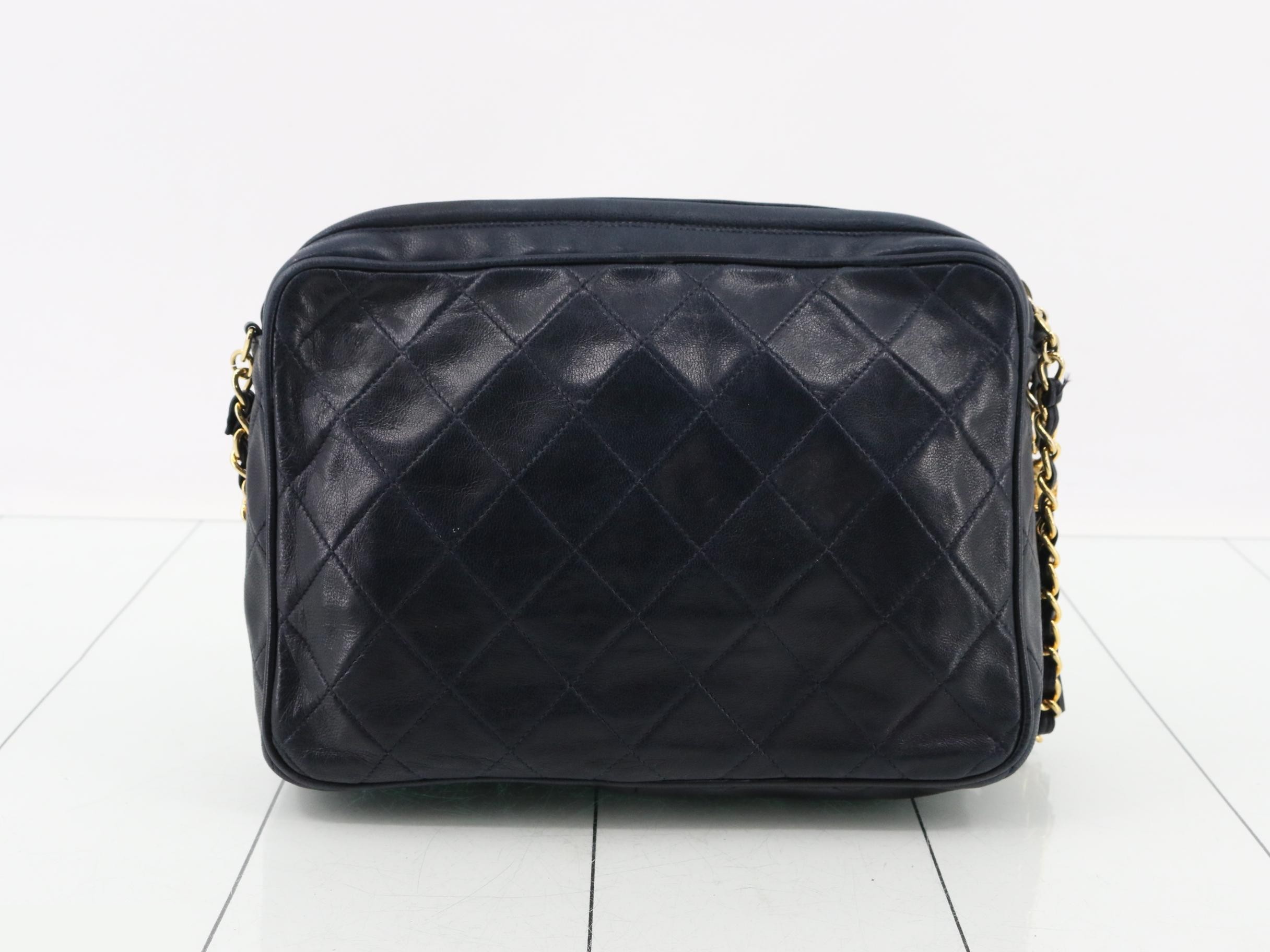 Matelassé (bag) - Shoulder bag — view 2