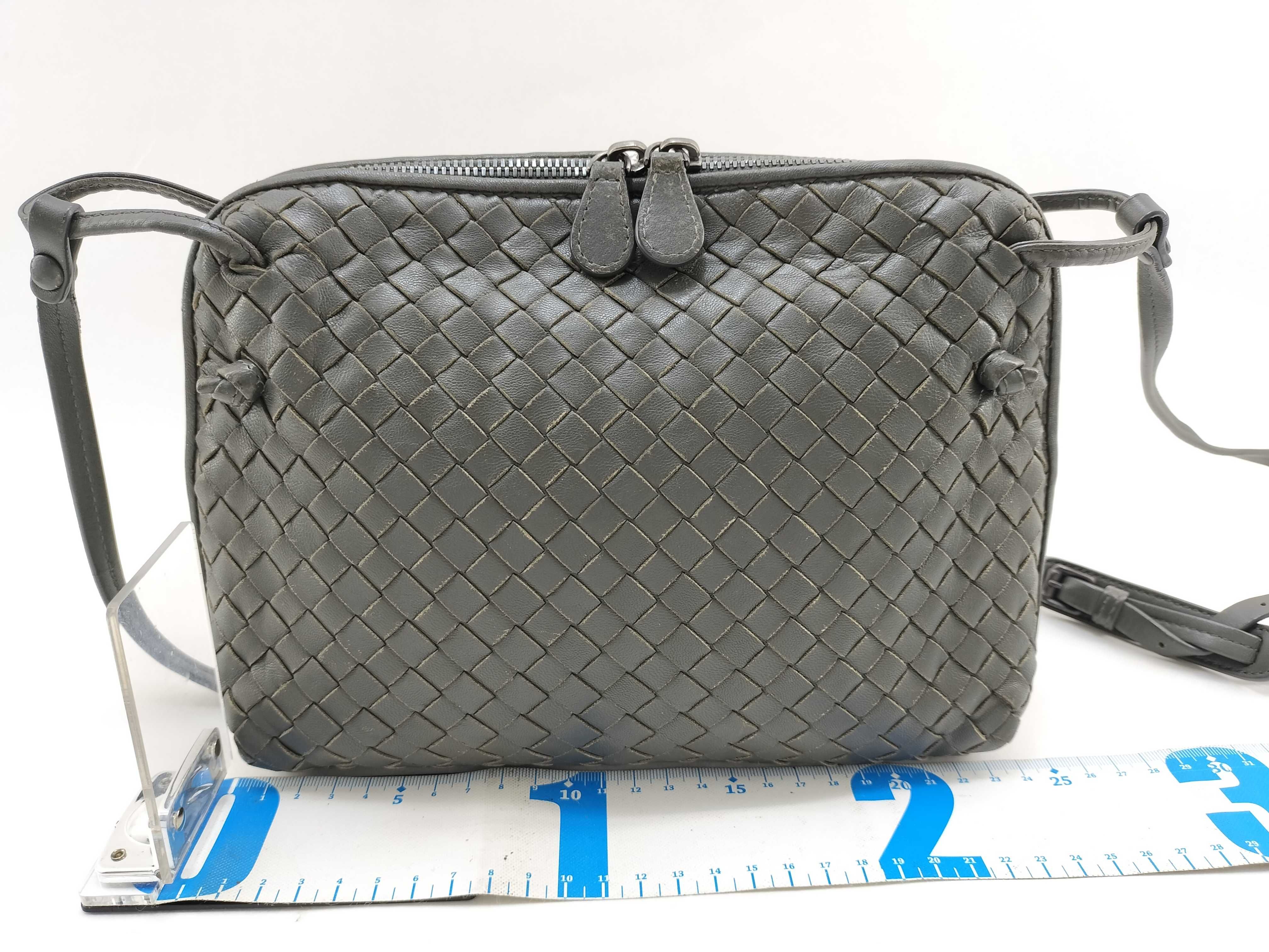 Intrecciato Bottega Veneta Intrecciato Nodini Shoulder Bag — view 2