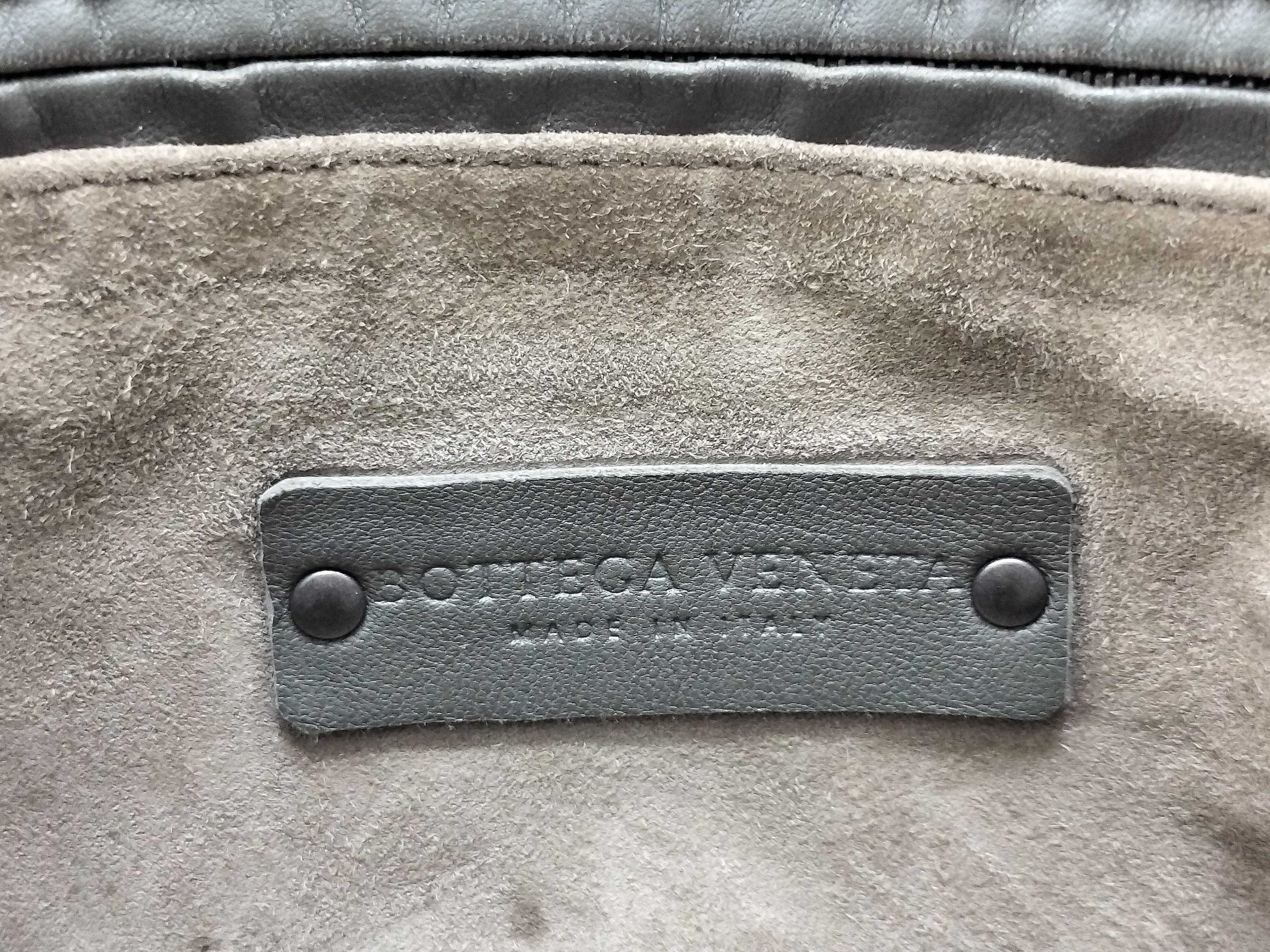 Intrecciato Bottega Veneta Intrecciato Nodini Shoulder Bag — view 13