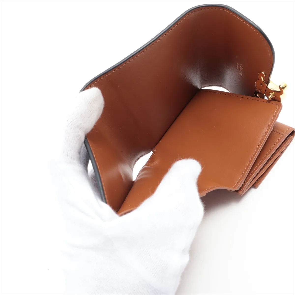 Triomphe Small Flap Wallet Leather Compact Wallet Brown — view 7