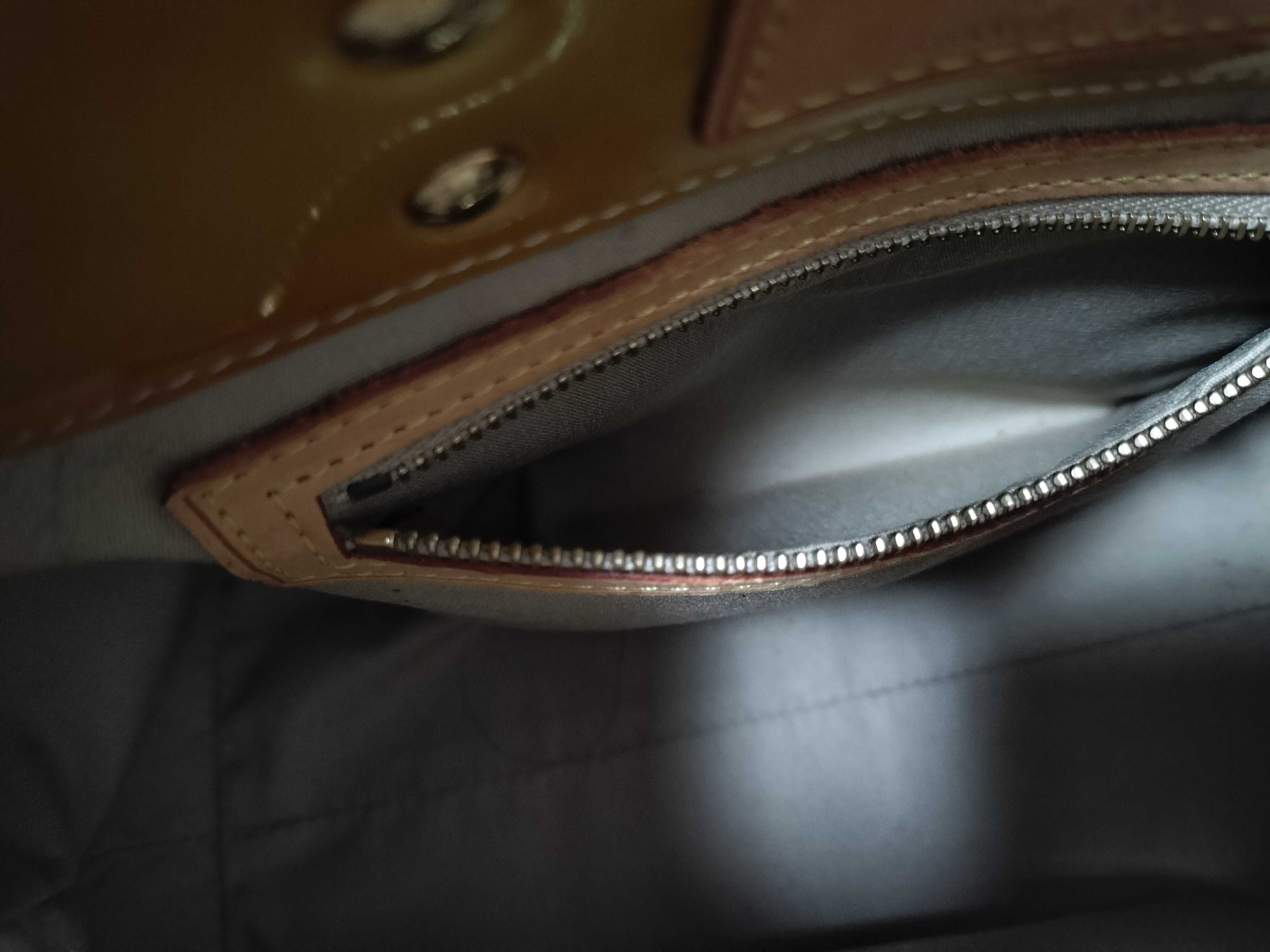 Vernis Lead PM Tote Bag — view 10