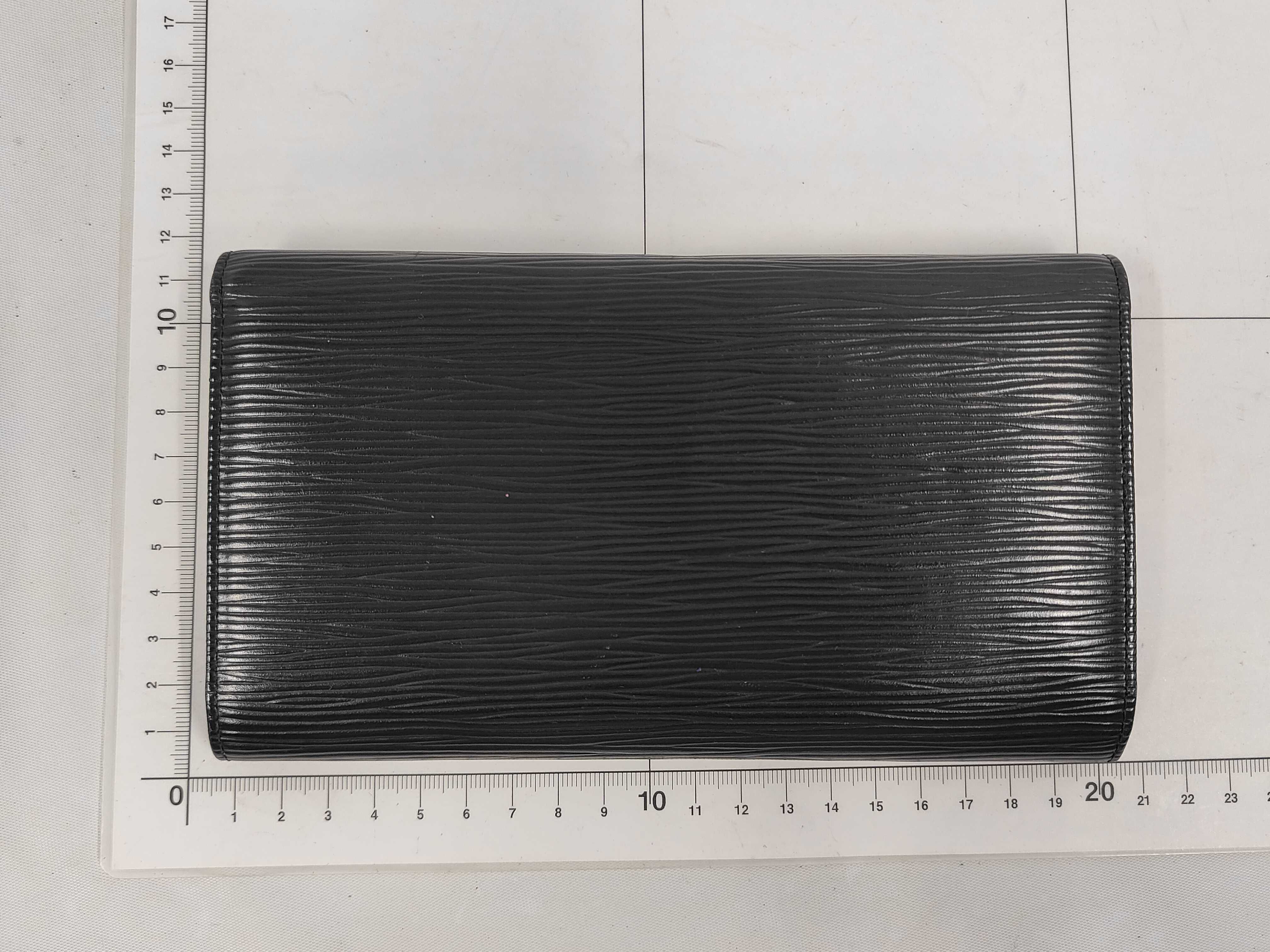 Epi M63382 International Long Wallet Noir — view 2