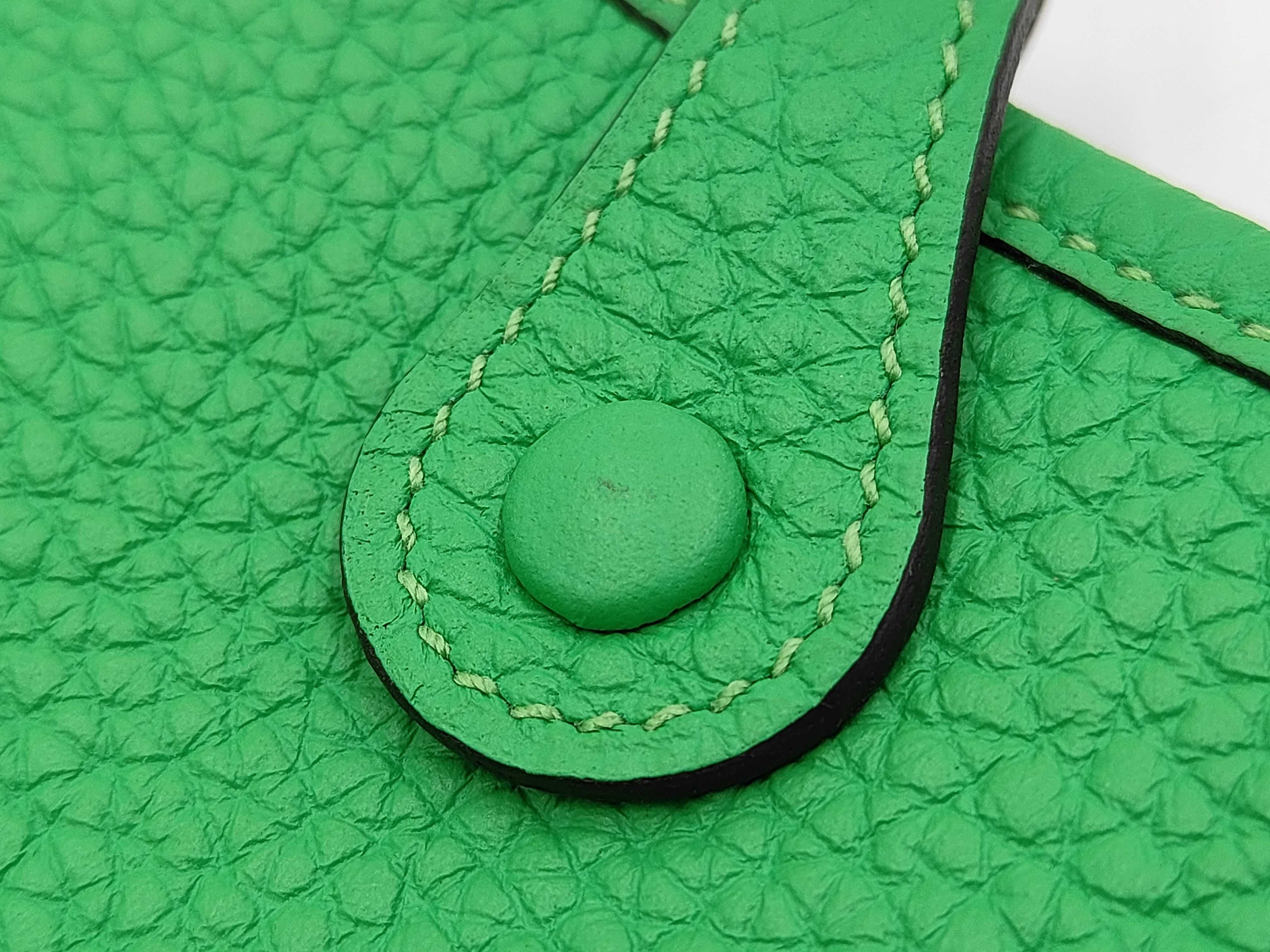 Evelyne TPM B-stamp Shoulder Bag, Green Shoulder Bag — view 5