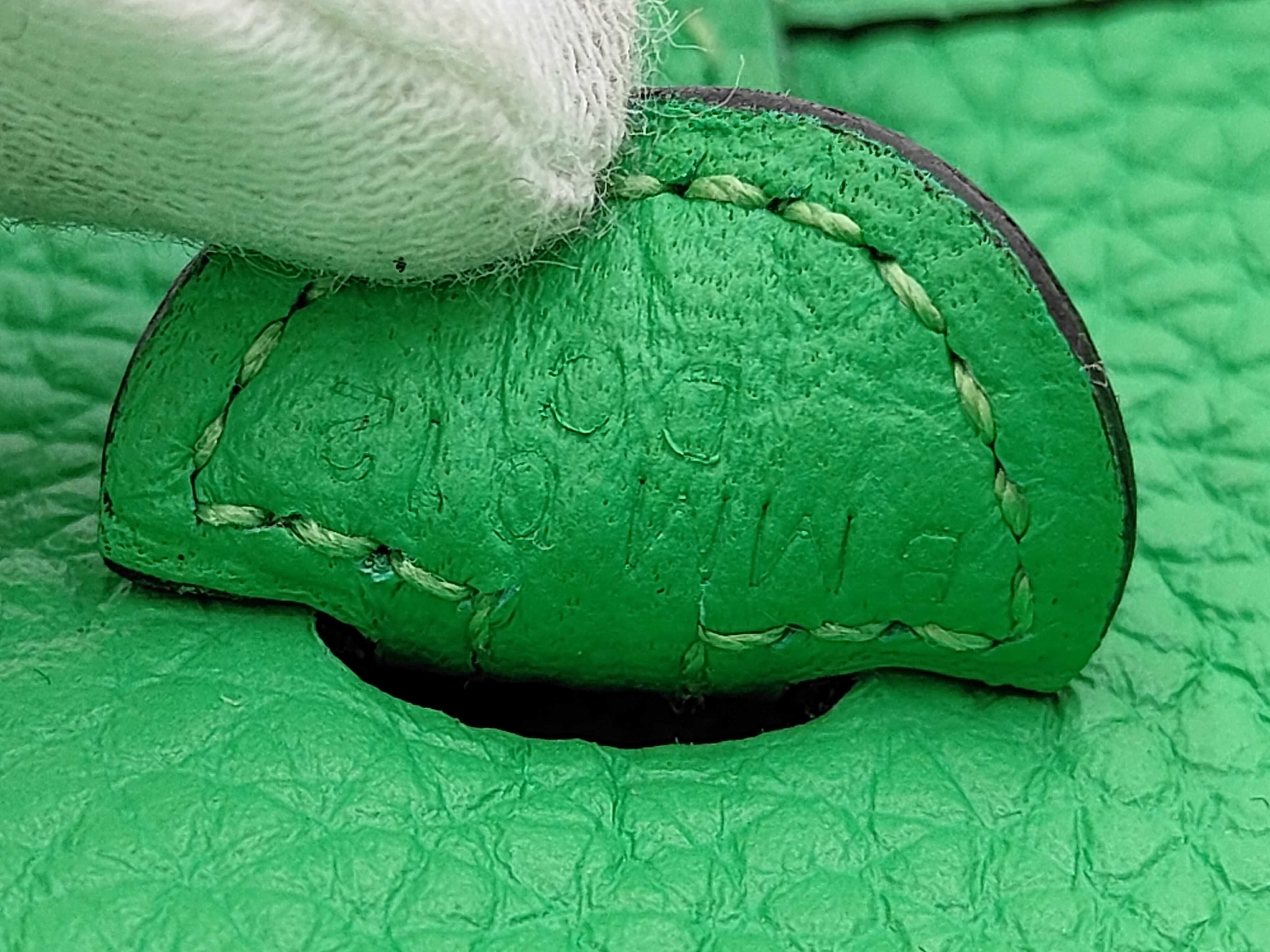Evelyne TPM B-stamp Shoulder Bag, Green Shoulder Bag — view 8