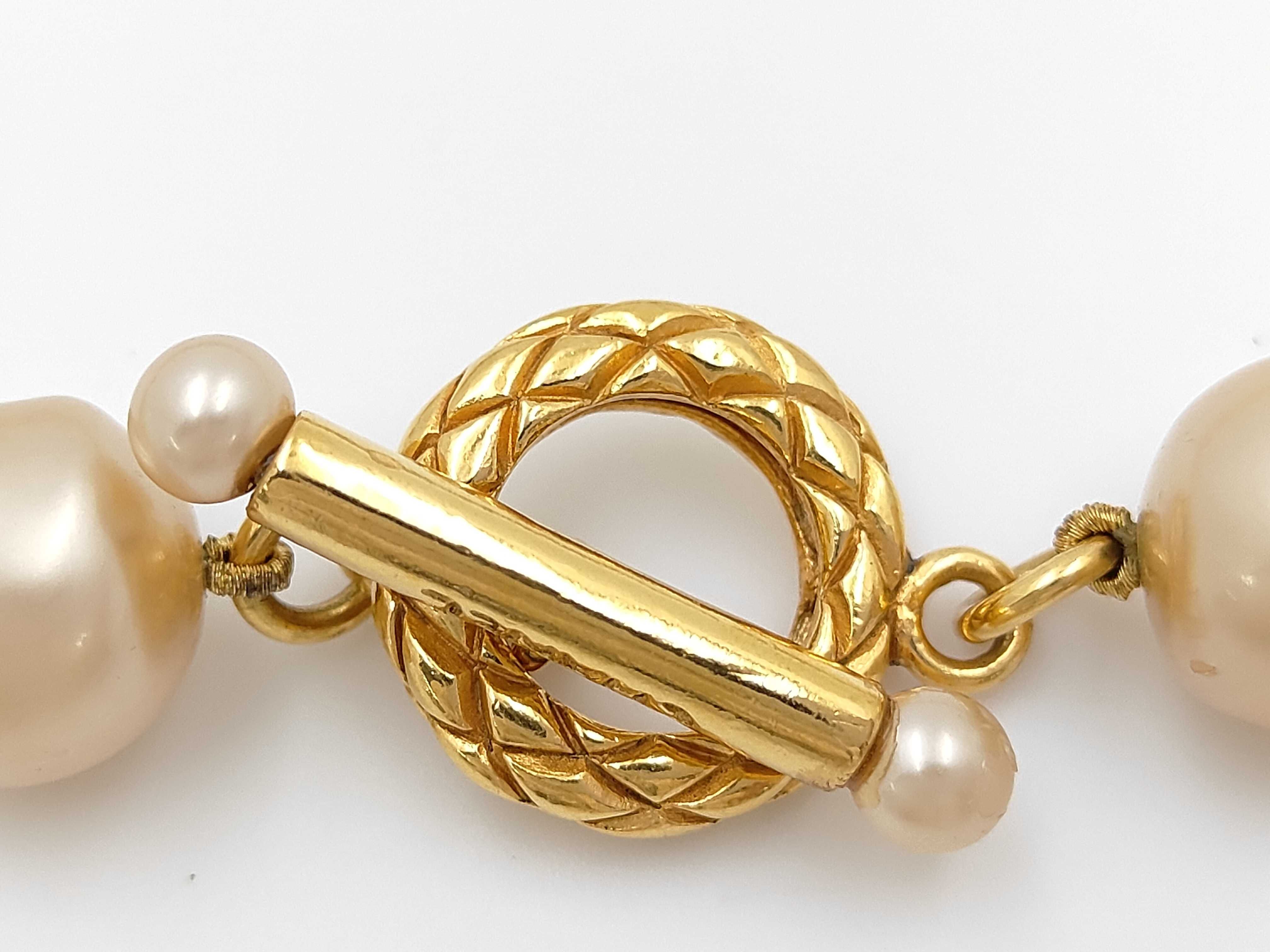 pearl choker necklace with engraving. — view 3