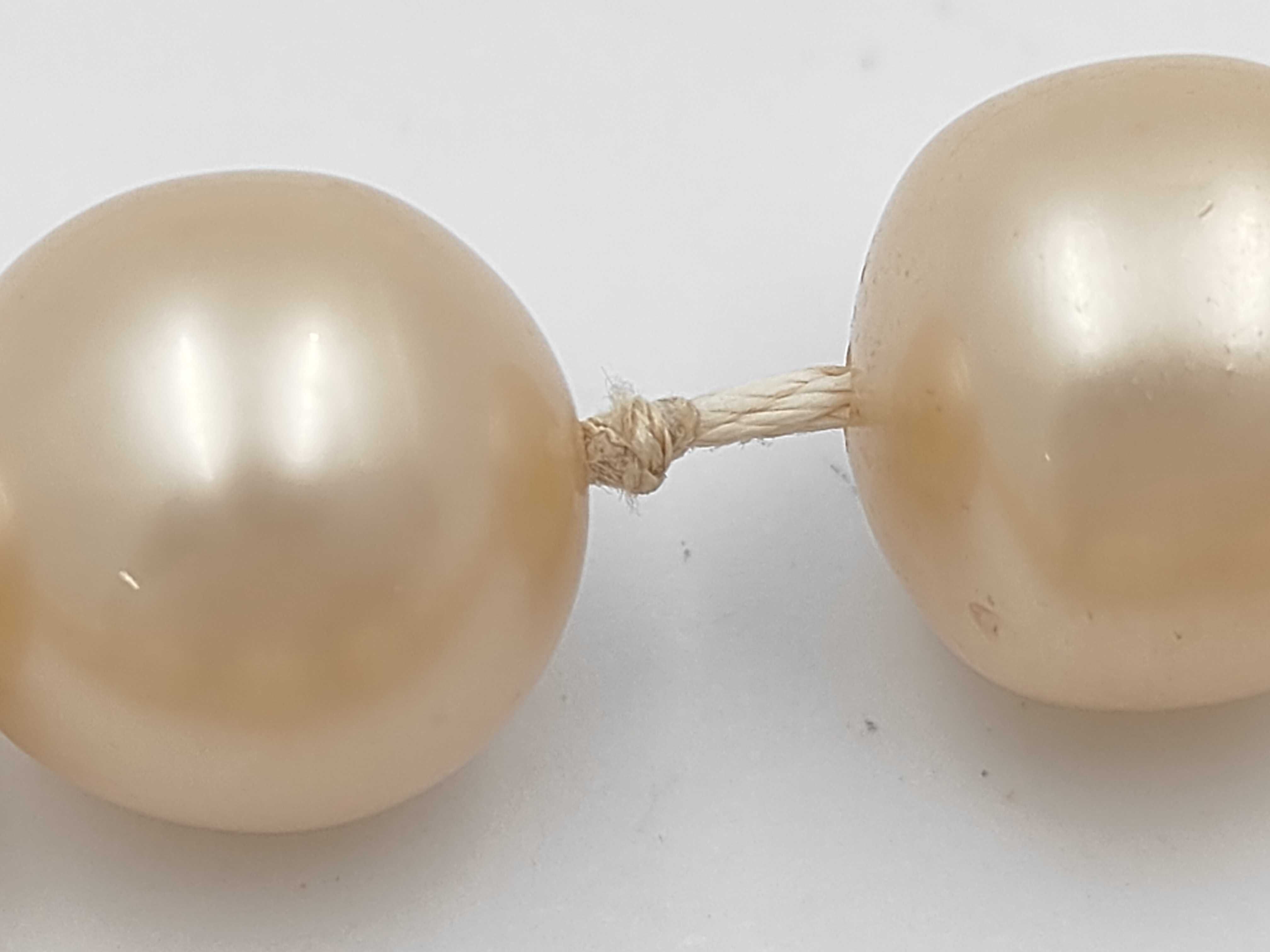 pearl choker necklace with engraving. — view 7