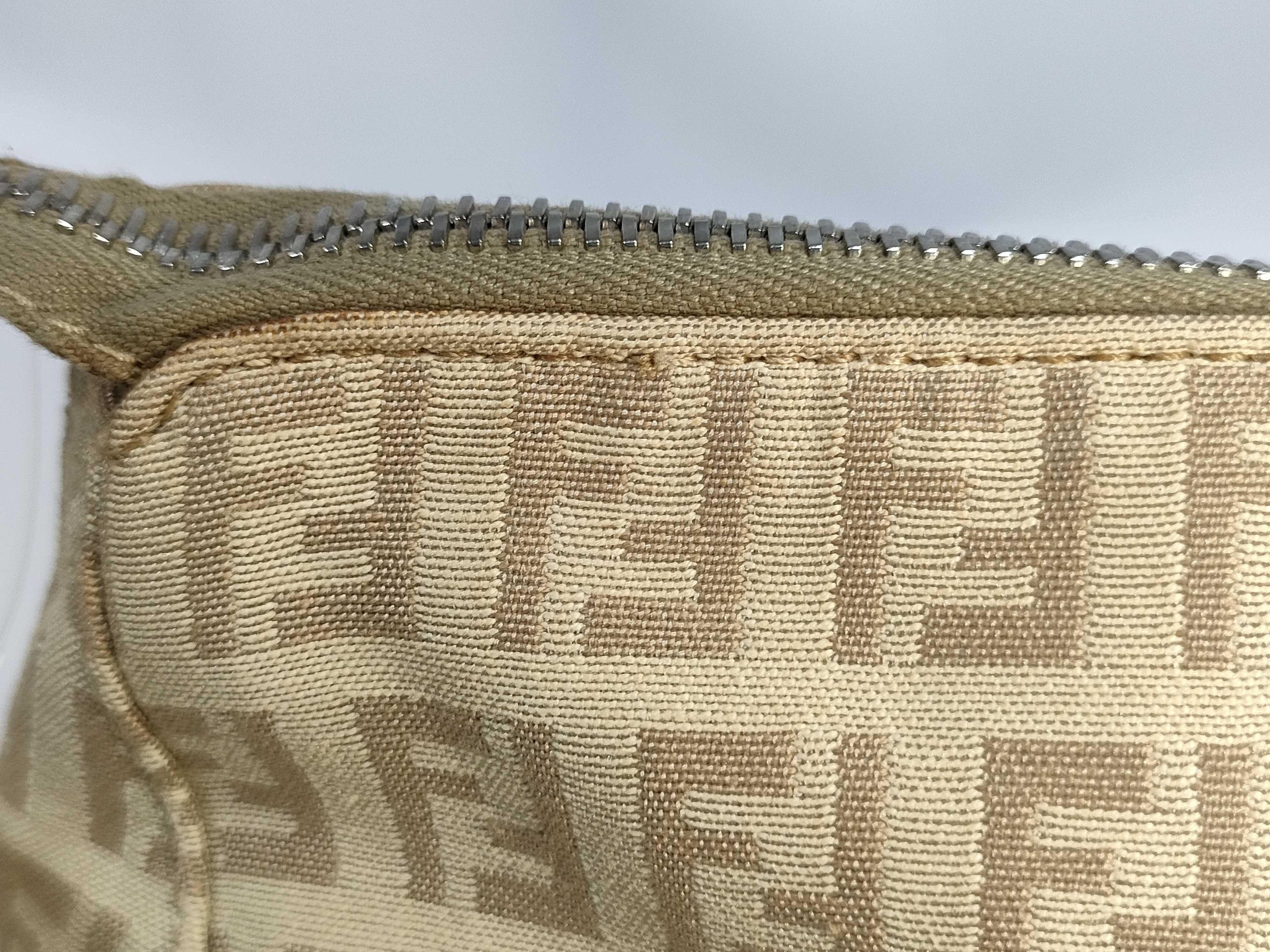 One-Shoulder Beige Shoulder Bag — view 10