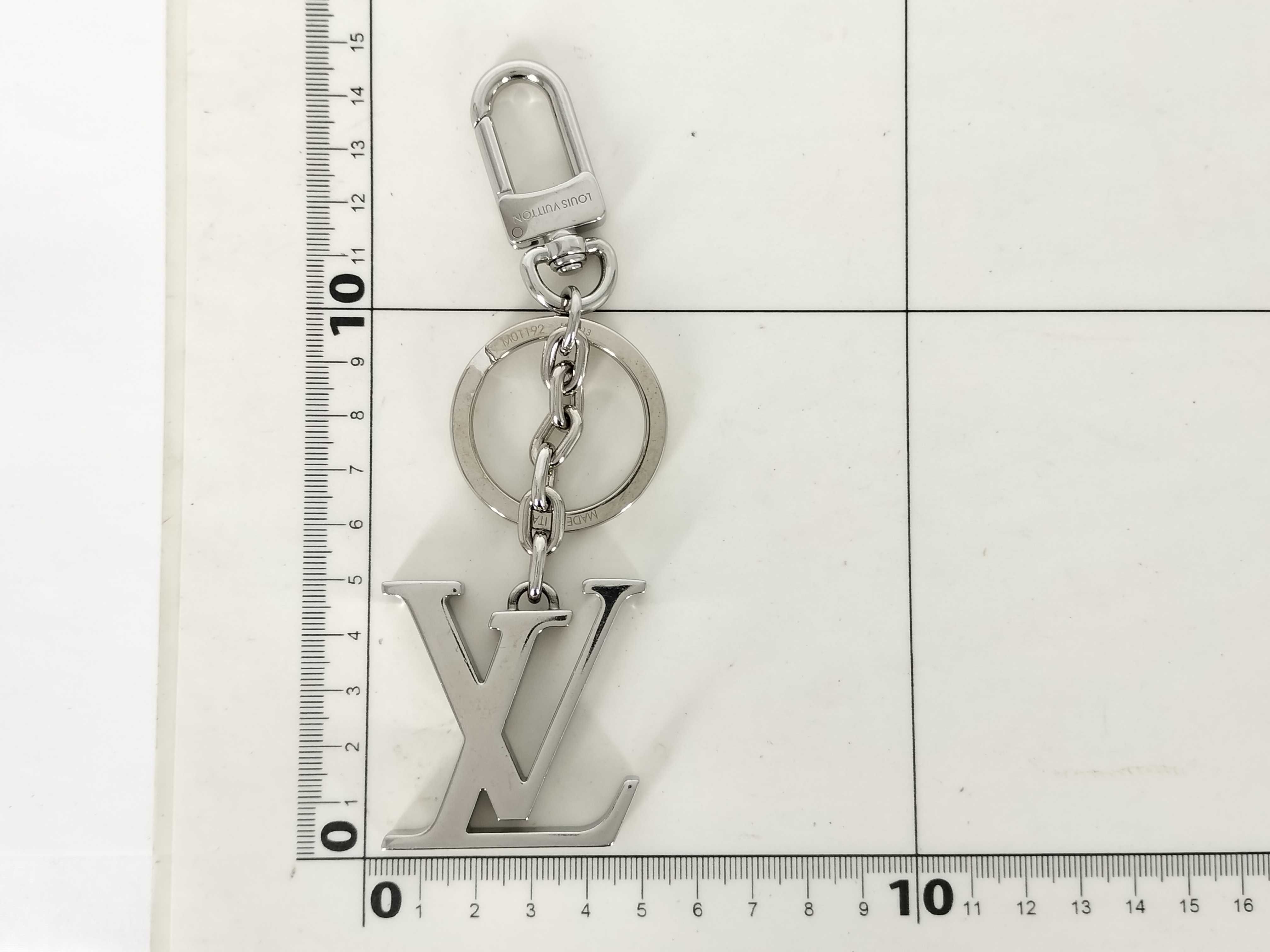 M01192 Keychain LV Initial Charm Keyring Key Case/Keychain — view 10