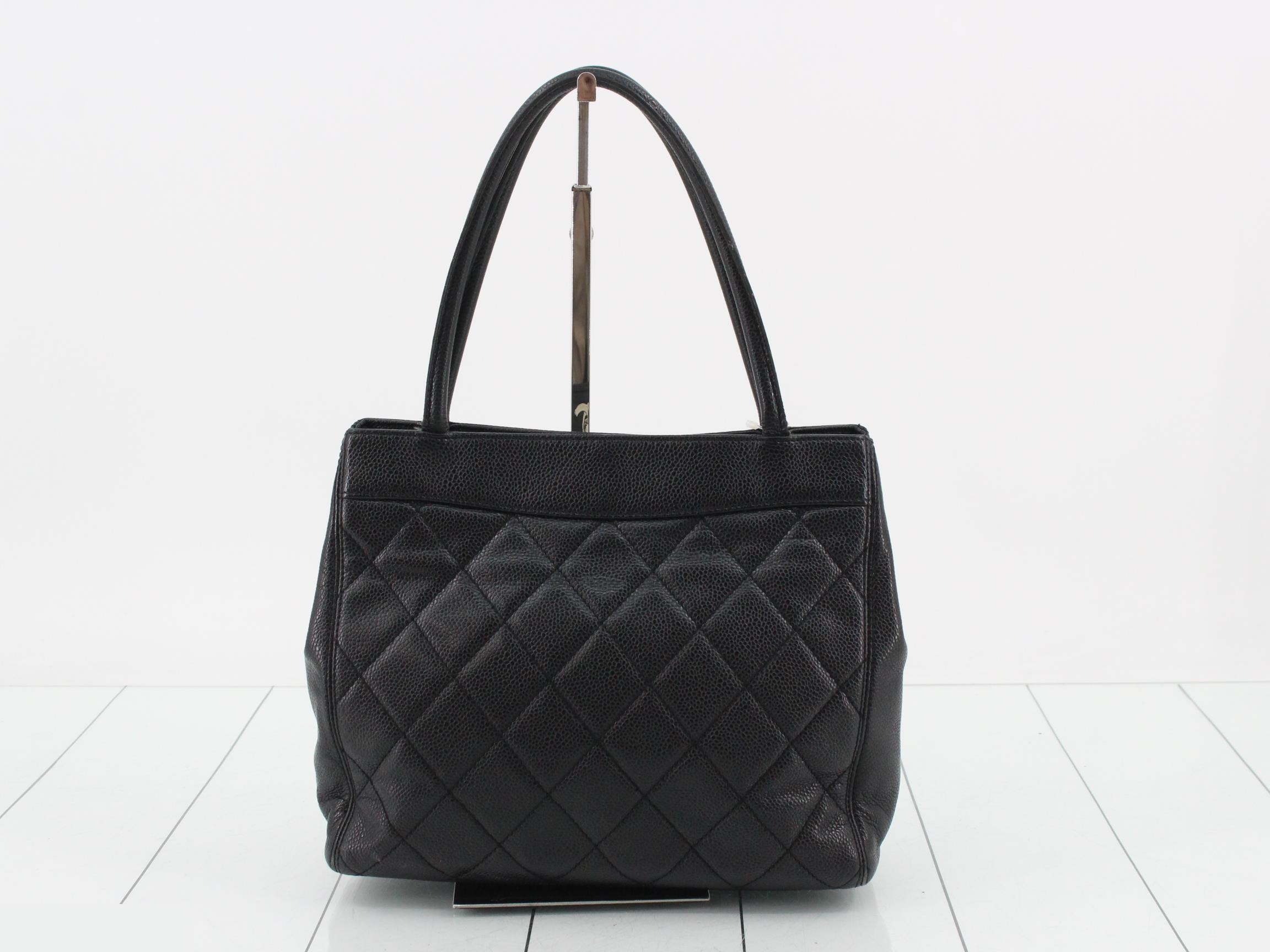 Matelassé (bag) - Shoulder bag — view 2