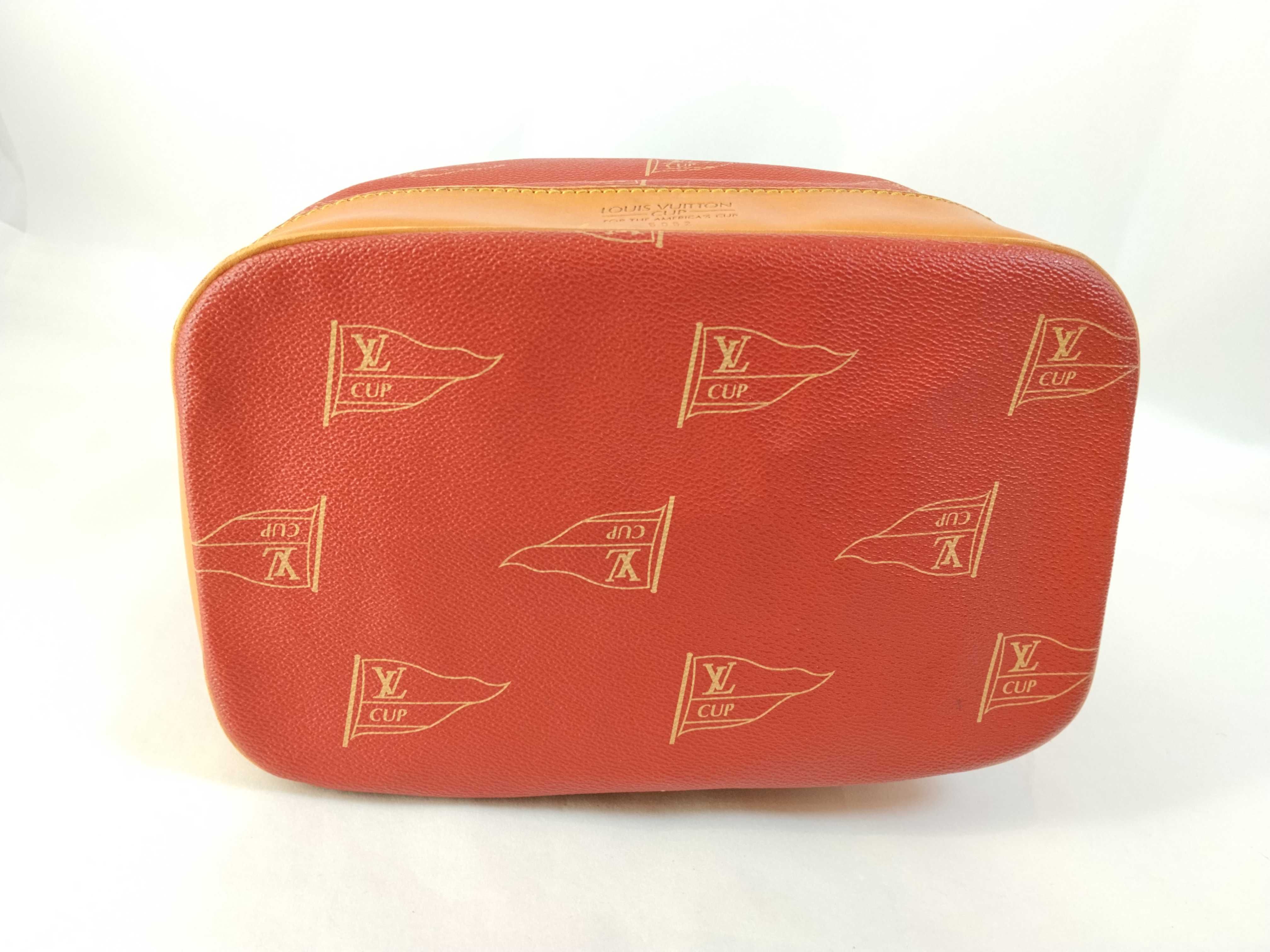 Cup LV Cup Saint-Tropez M80026 Shoulder Bag — view 7