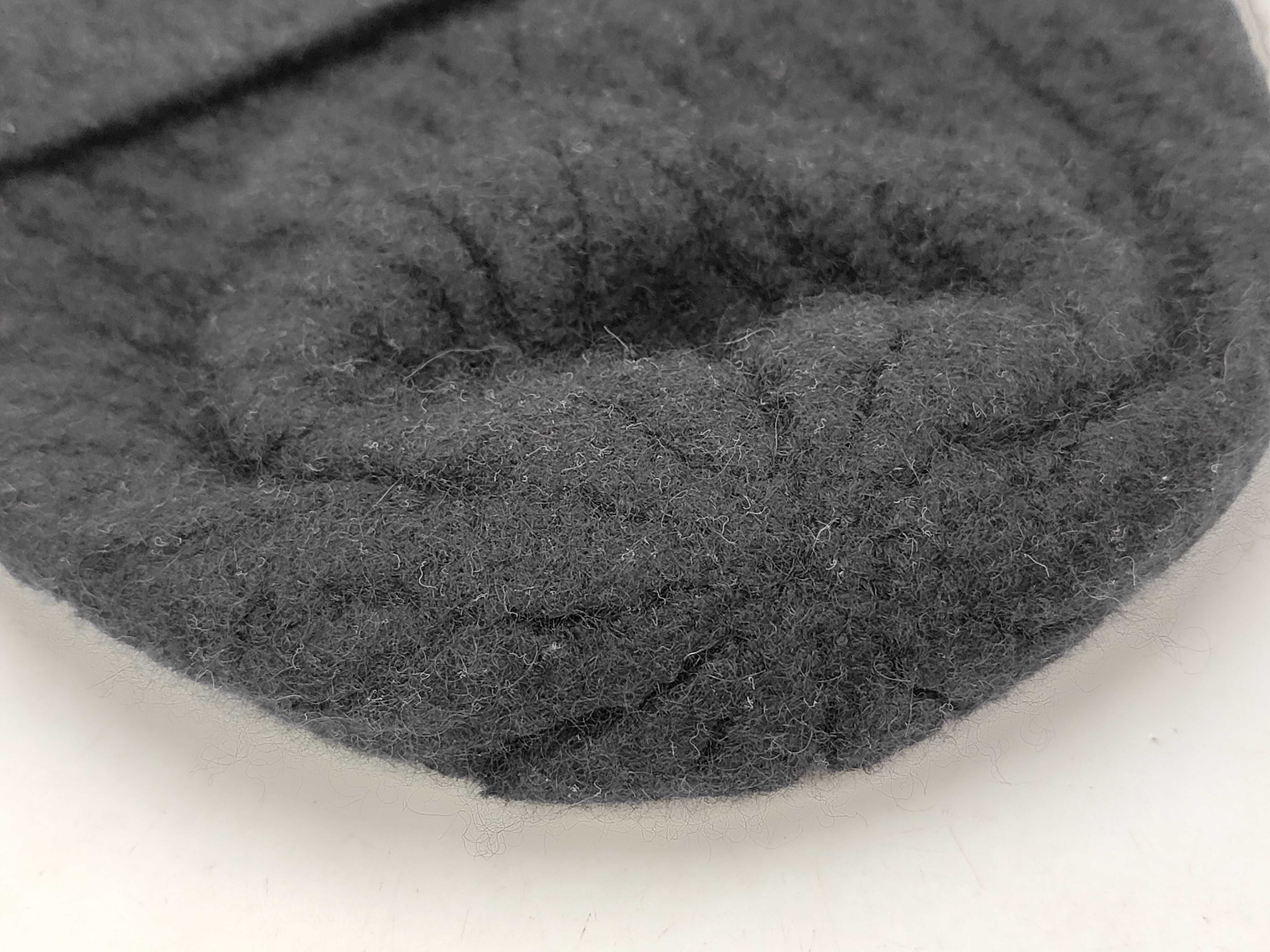 knit cap/beanie, black, with matching Coco Mark embroidery, 86% cashmere, 14% silk, made in the UK, size L (tsu18419) Other accessories — view 4