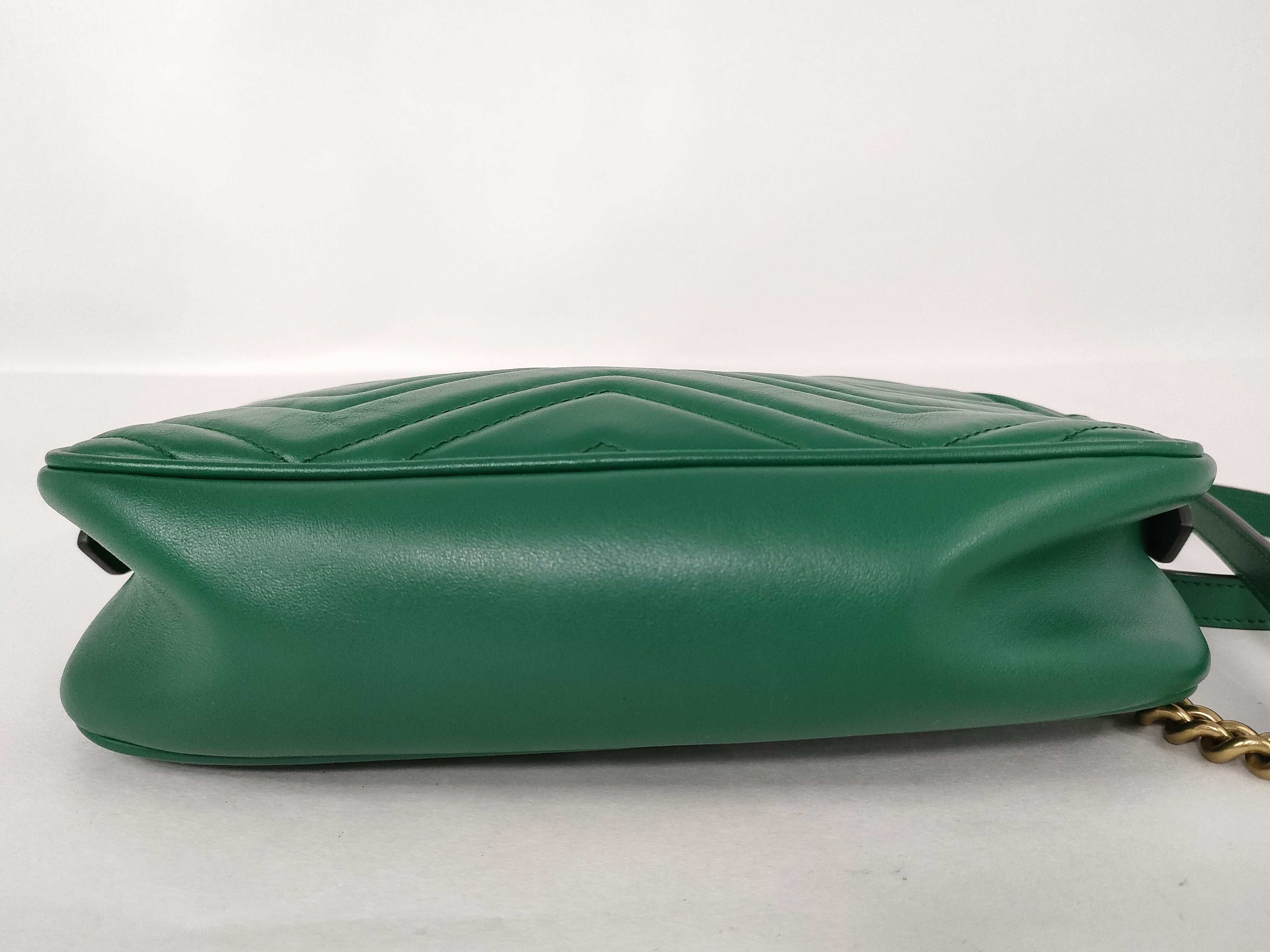 GG Marmont Quilted Camera Bag Shoulder Bag Green Shoulder Bag — view 7
