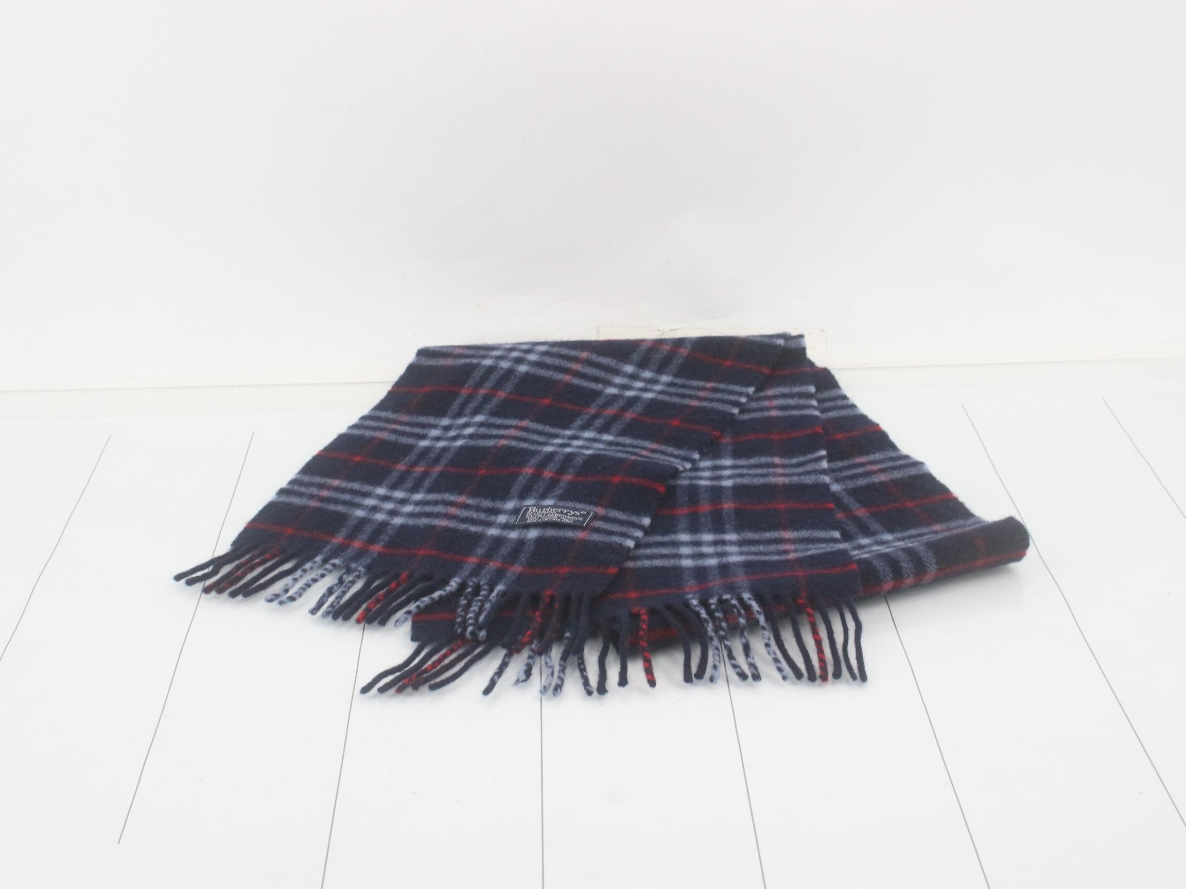Nova Check Scarf, Navy — view 2
